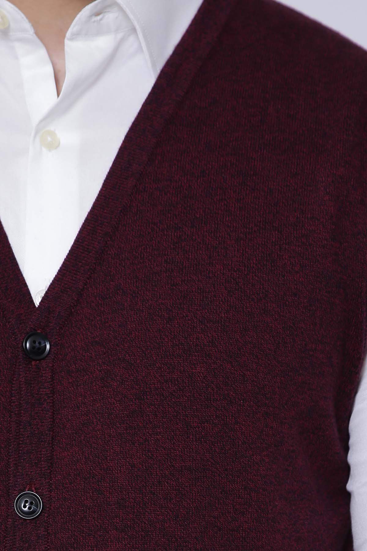 SWEATER CARDIGAN SLEEVE LESS MAROON - Image 3