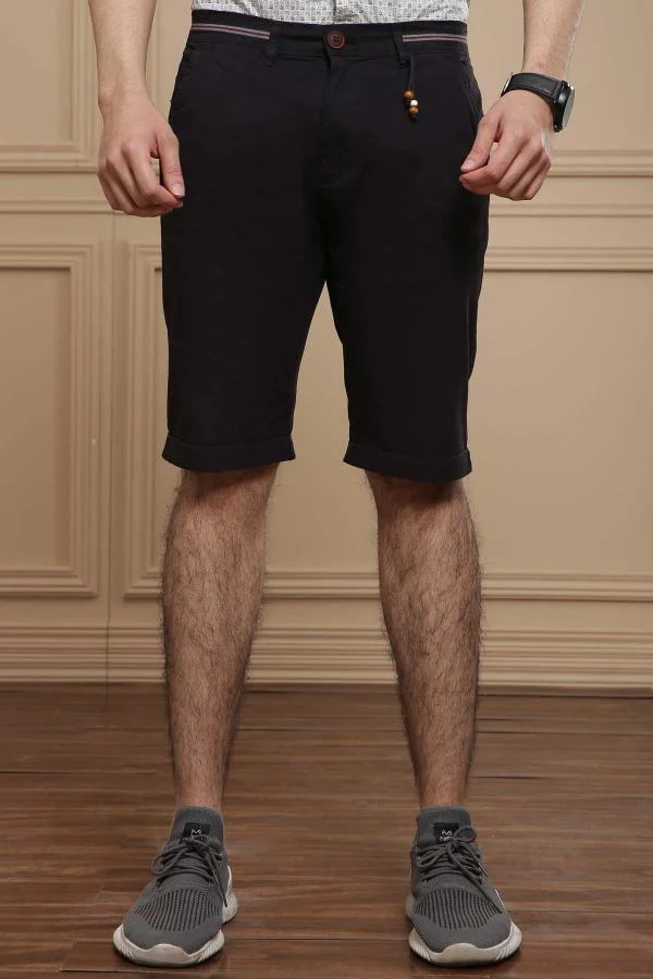 SHORT BLACK