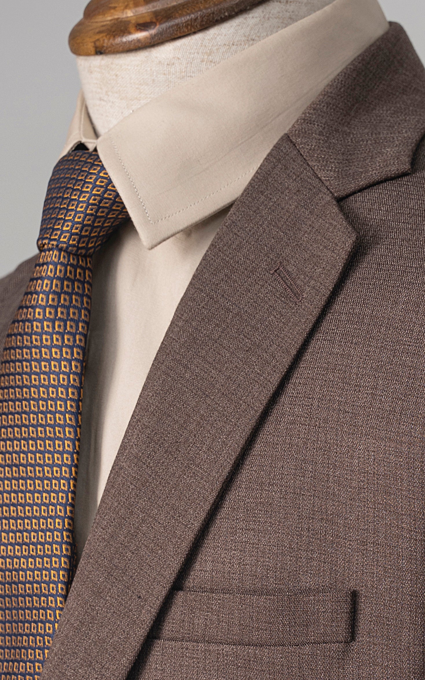 3 PIECE SUIT BROWN - Image 6