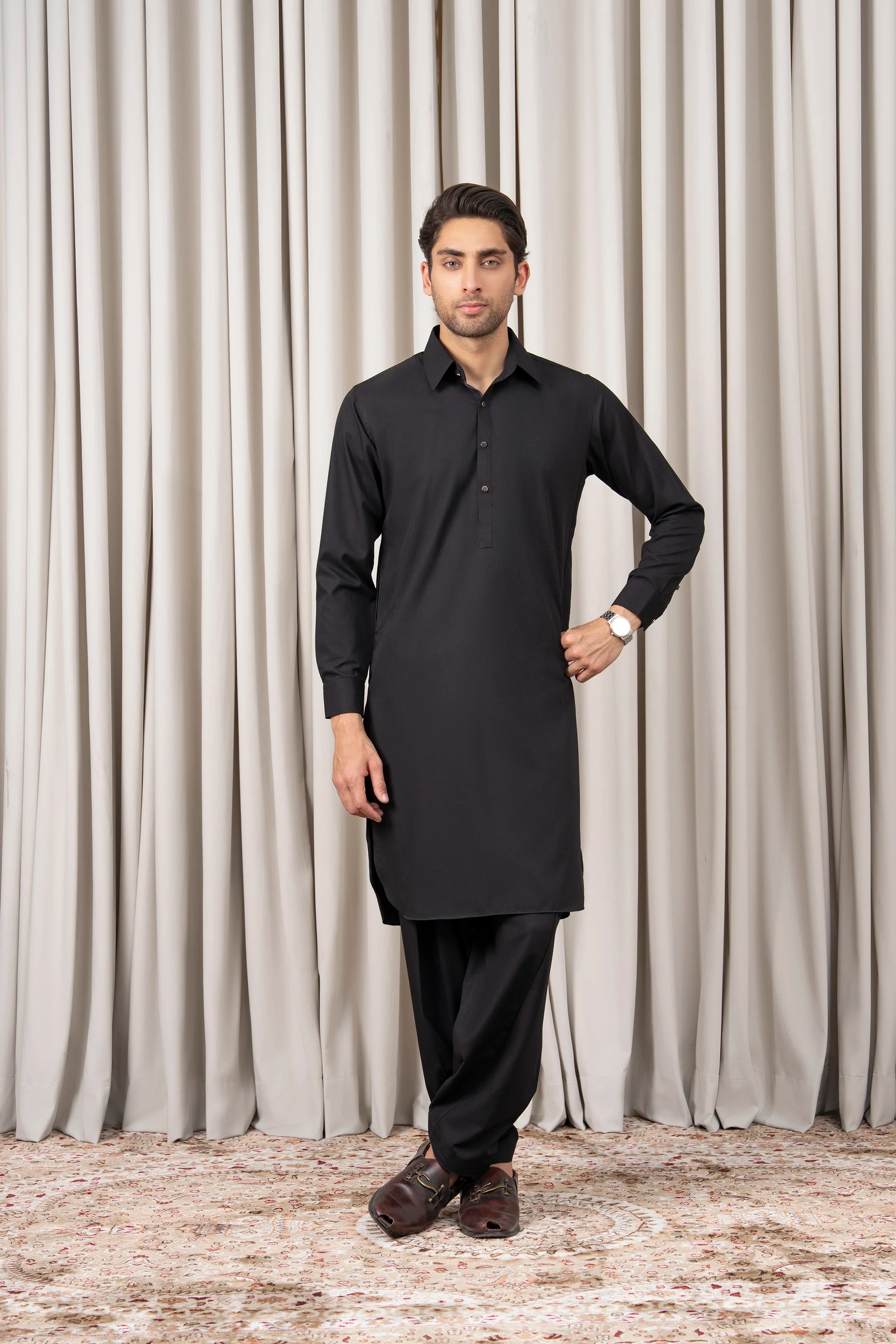 BLENDED KAMEEZ SHALWAR - SIGNATURE COLLECTION BLACK - Image 2