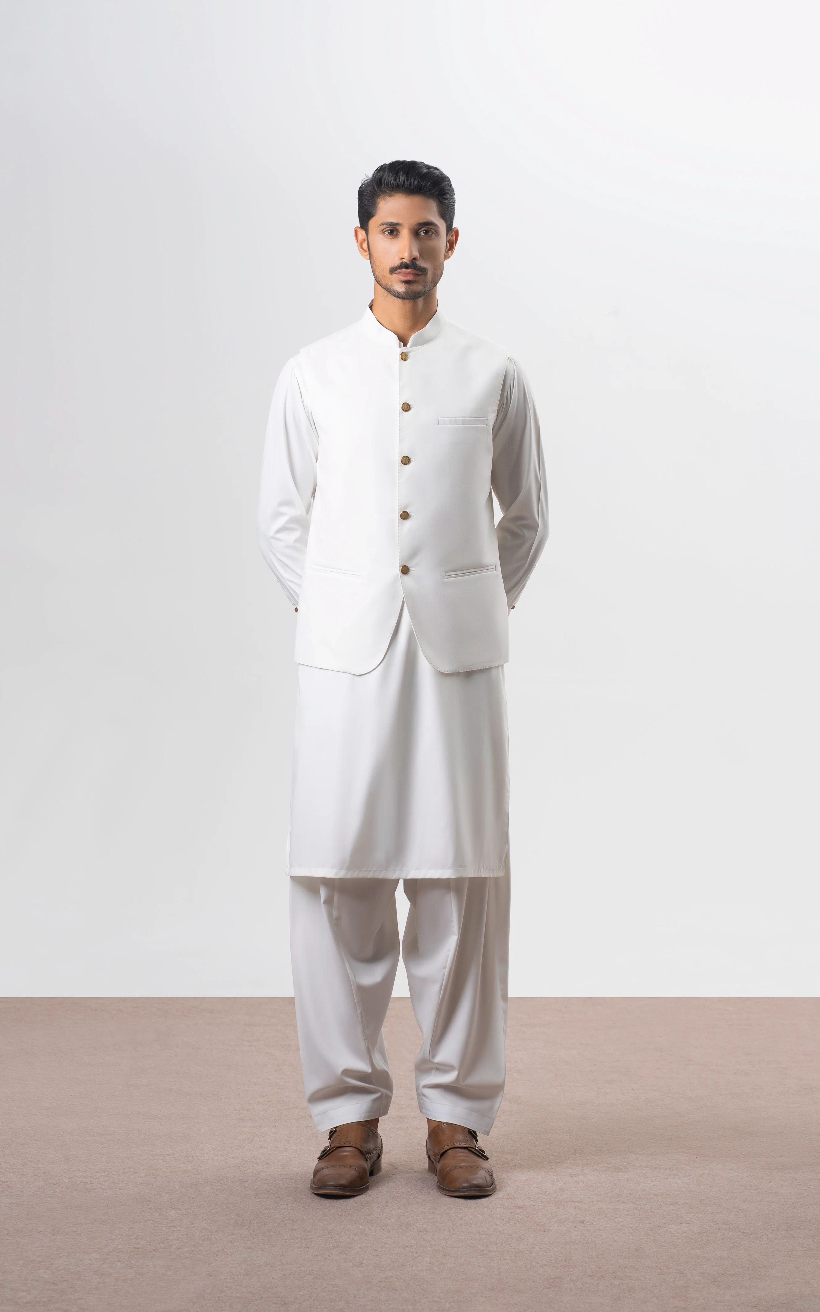 BLENDED TEXTURED WAISTCOAT | SIGNATURE COLLECTION OFF WHITE