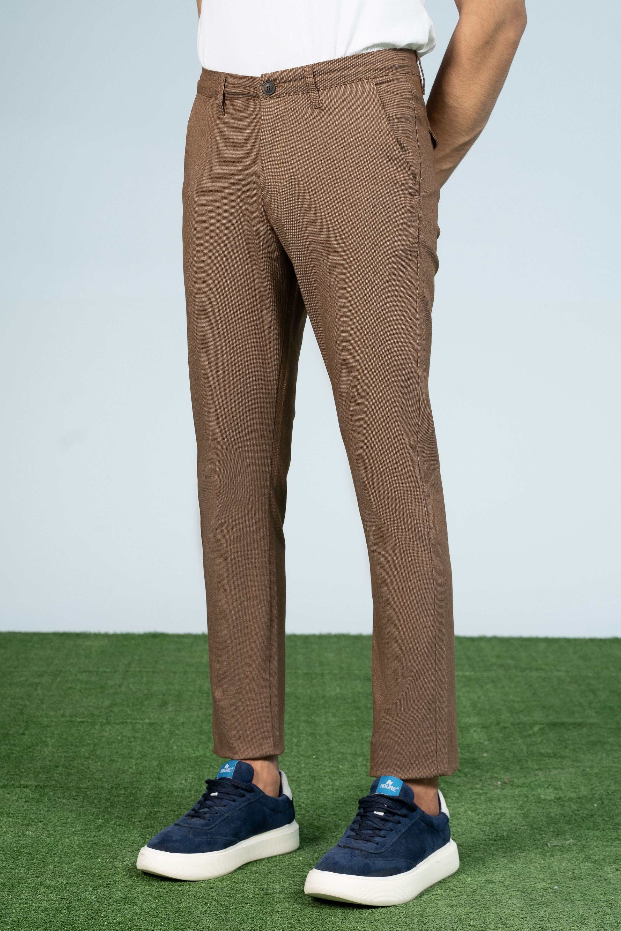 CROSS POCKET TEXTURED PANT CAMEL - Image 2