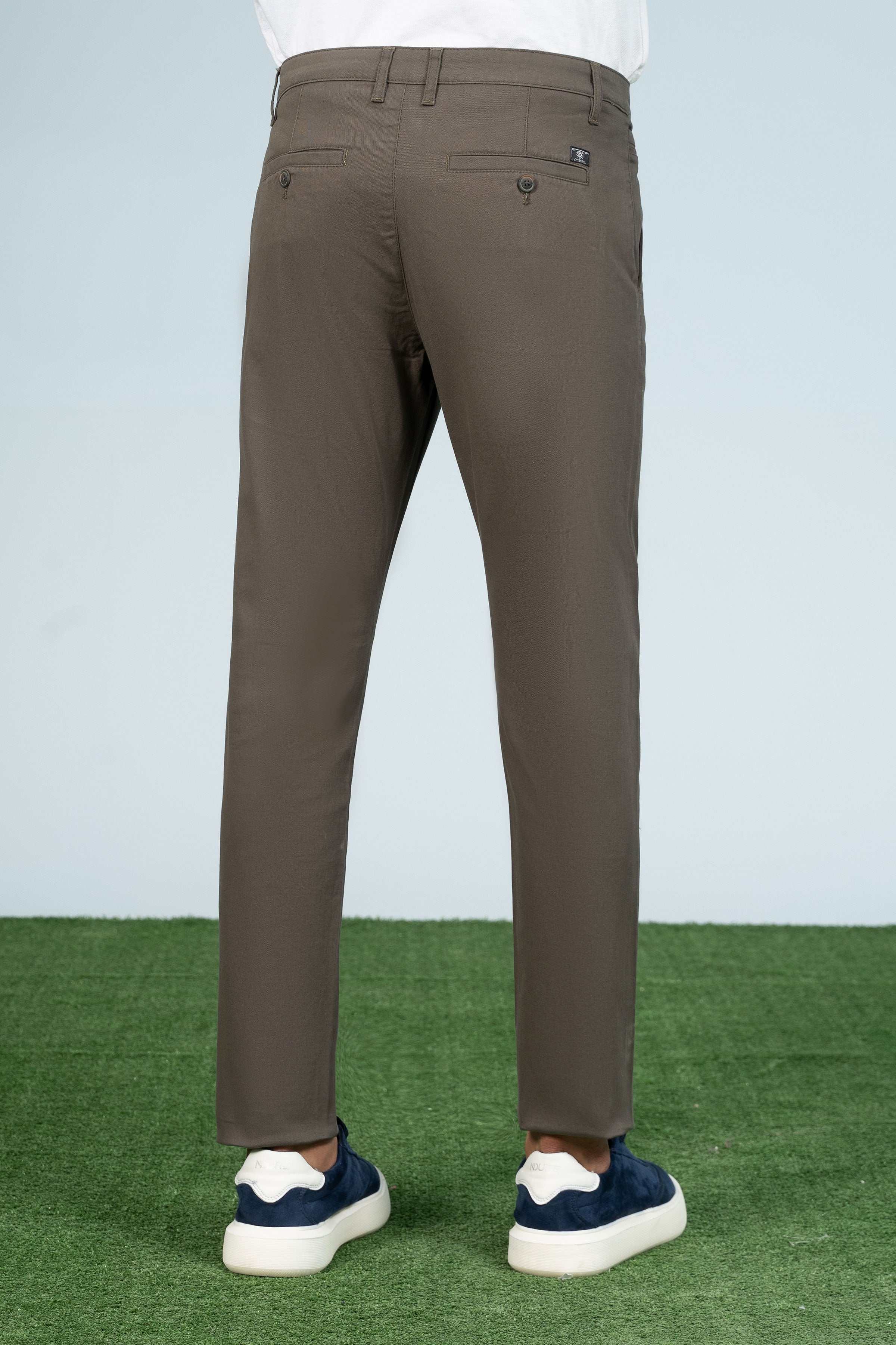 CASUAL PANT CROSS POCKET DARK OLIVE - Image 3