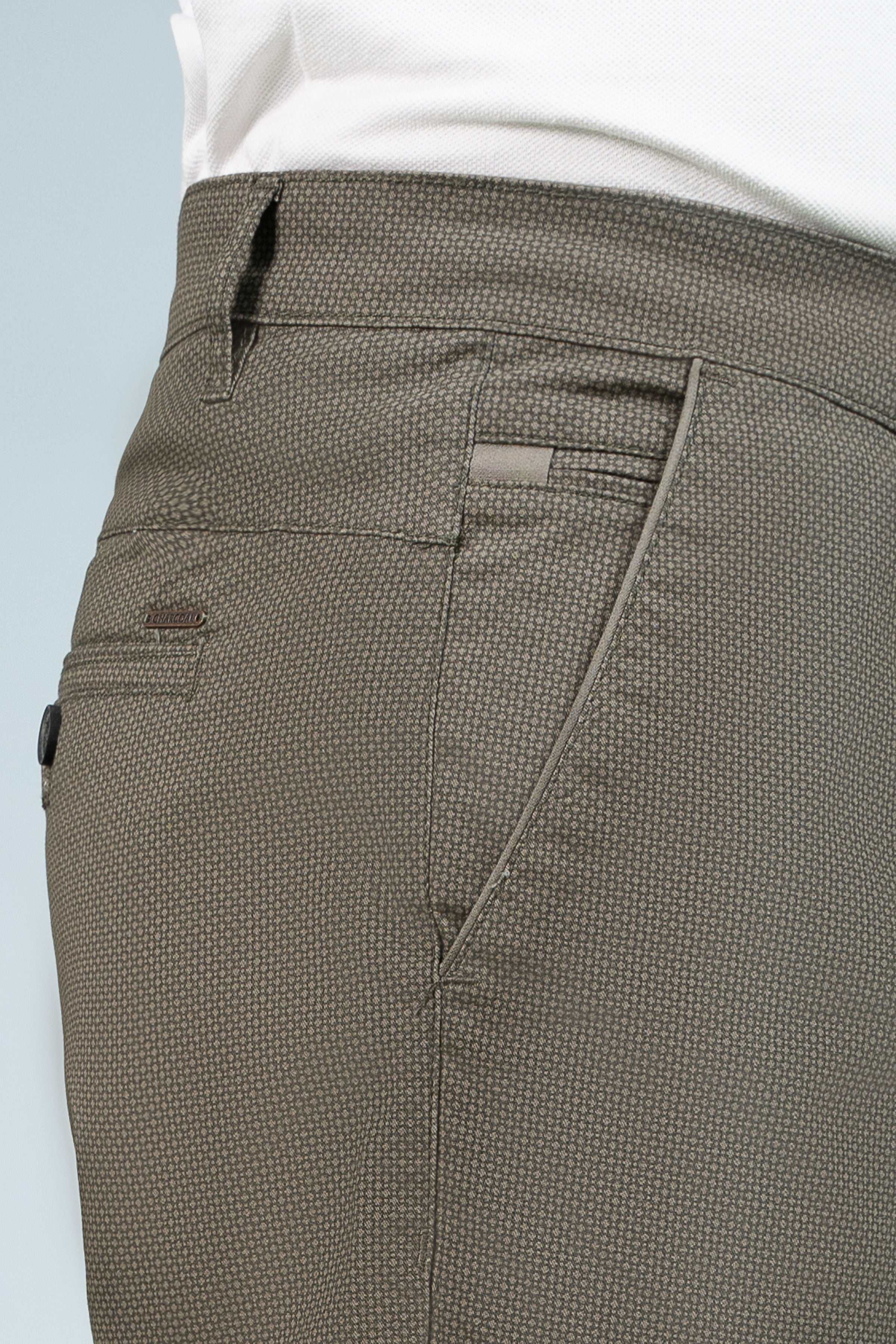 CROSS POCKET PRINTED PANT OLIVE - Image 4
