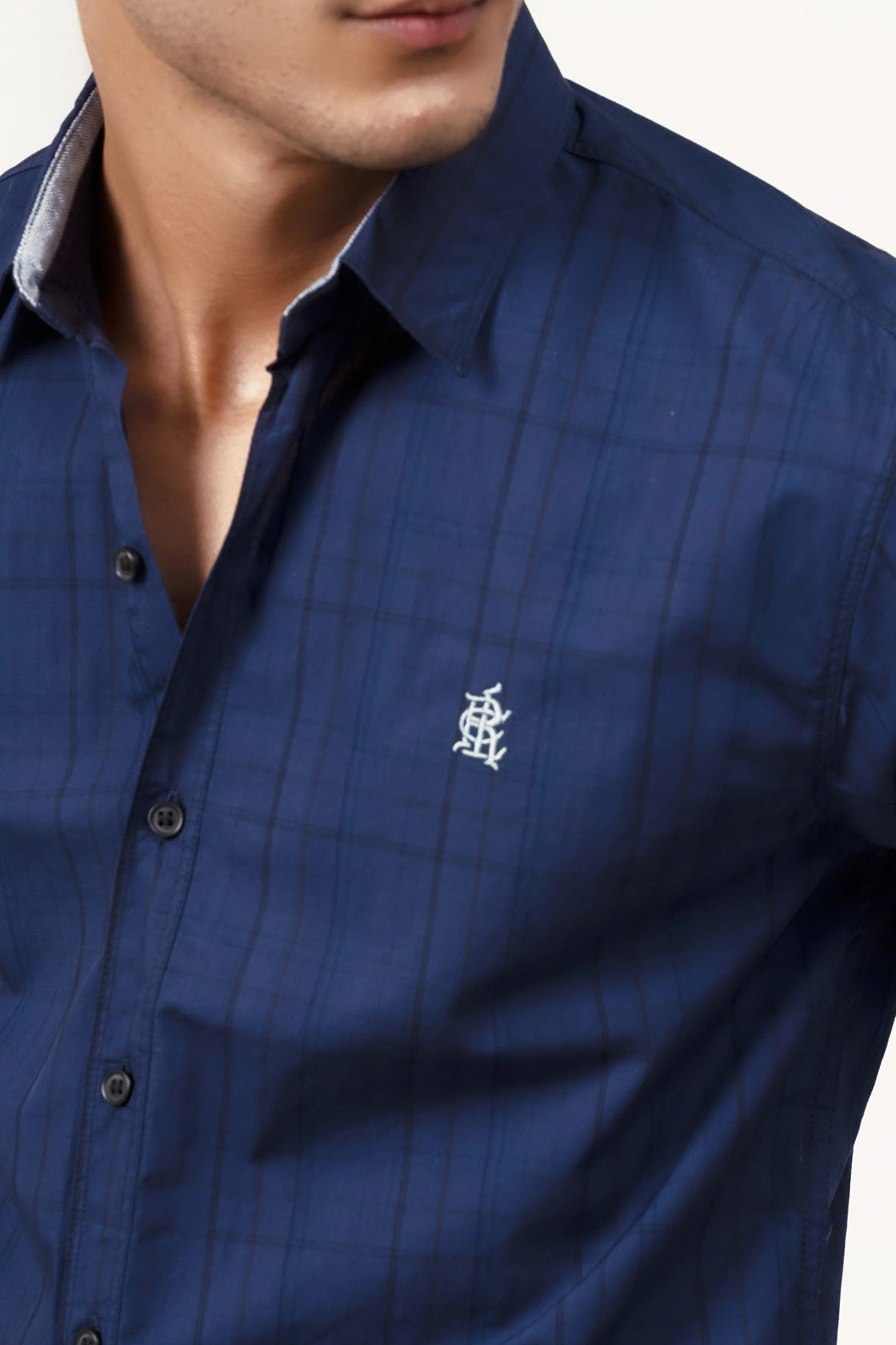 CASUAL SHIRT NAVY BLACK CHECK - Image 4