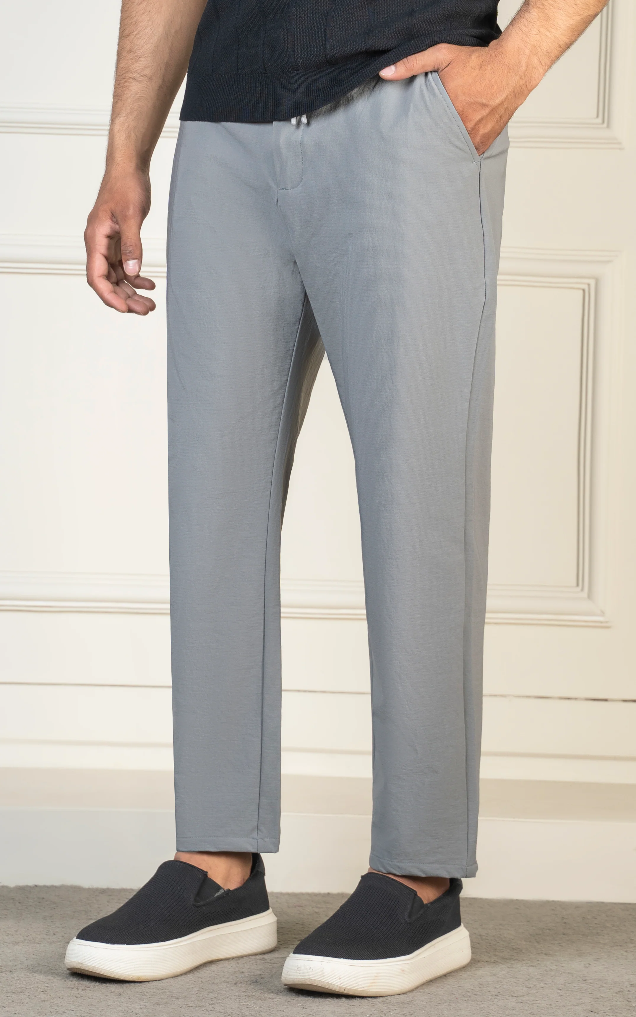 RELAX FIT TRAVEL PANT GREY