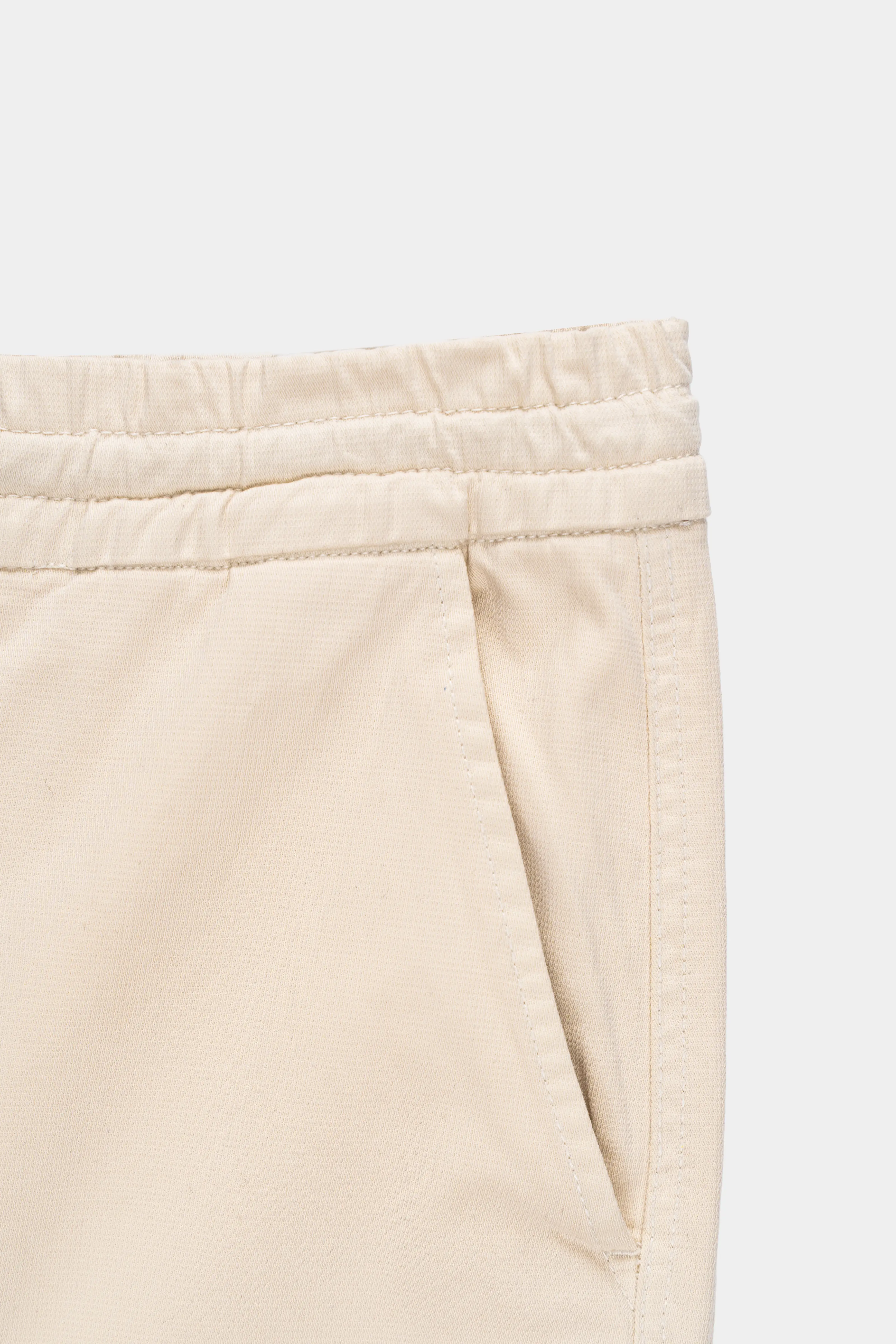 CASUAL TROUSER SLIM FIT BEIGE - Image 2