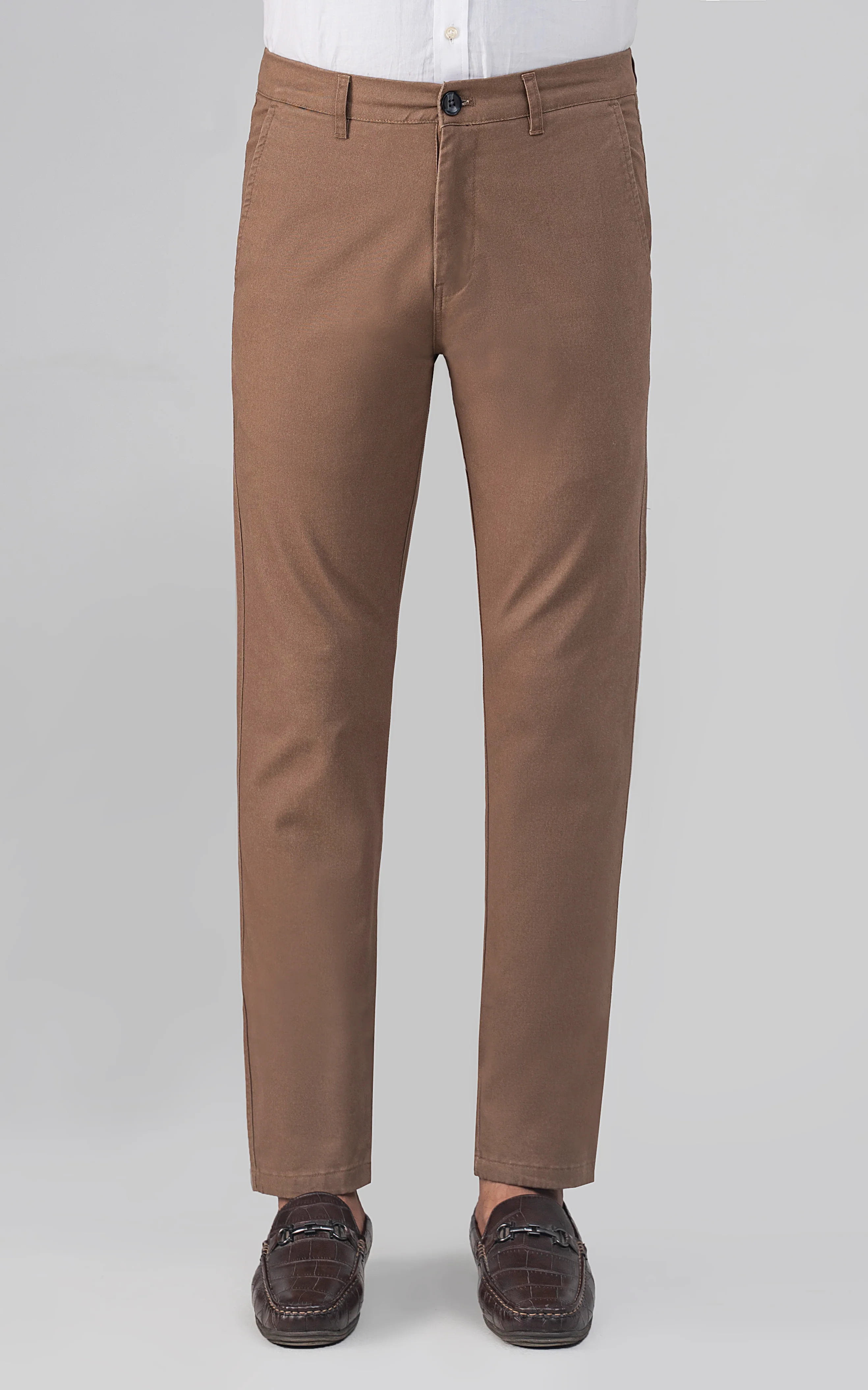 COLORED DENIM SMART FIT CASUAL PANT BROWN - Image 3