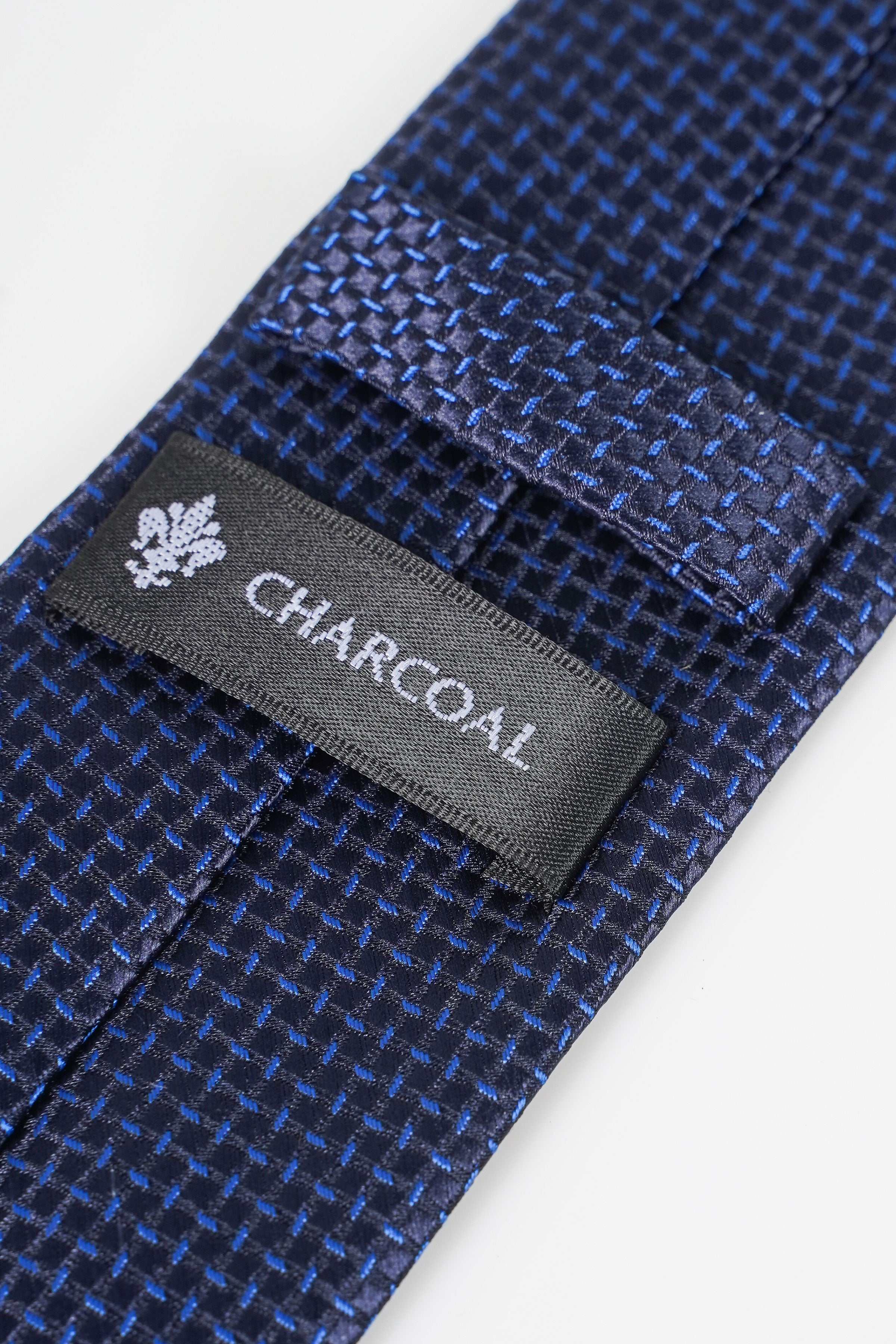 POLY SILK TIE - Image 4
