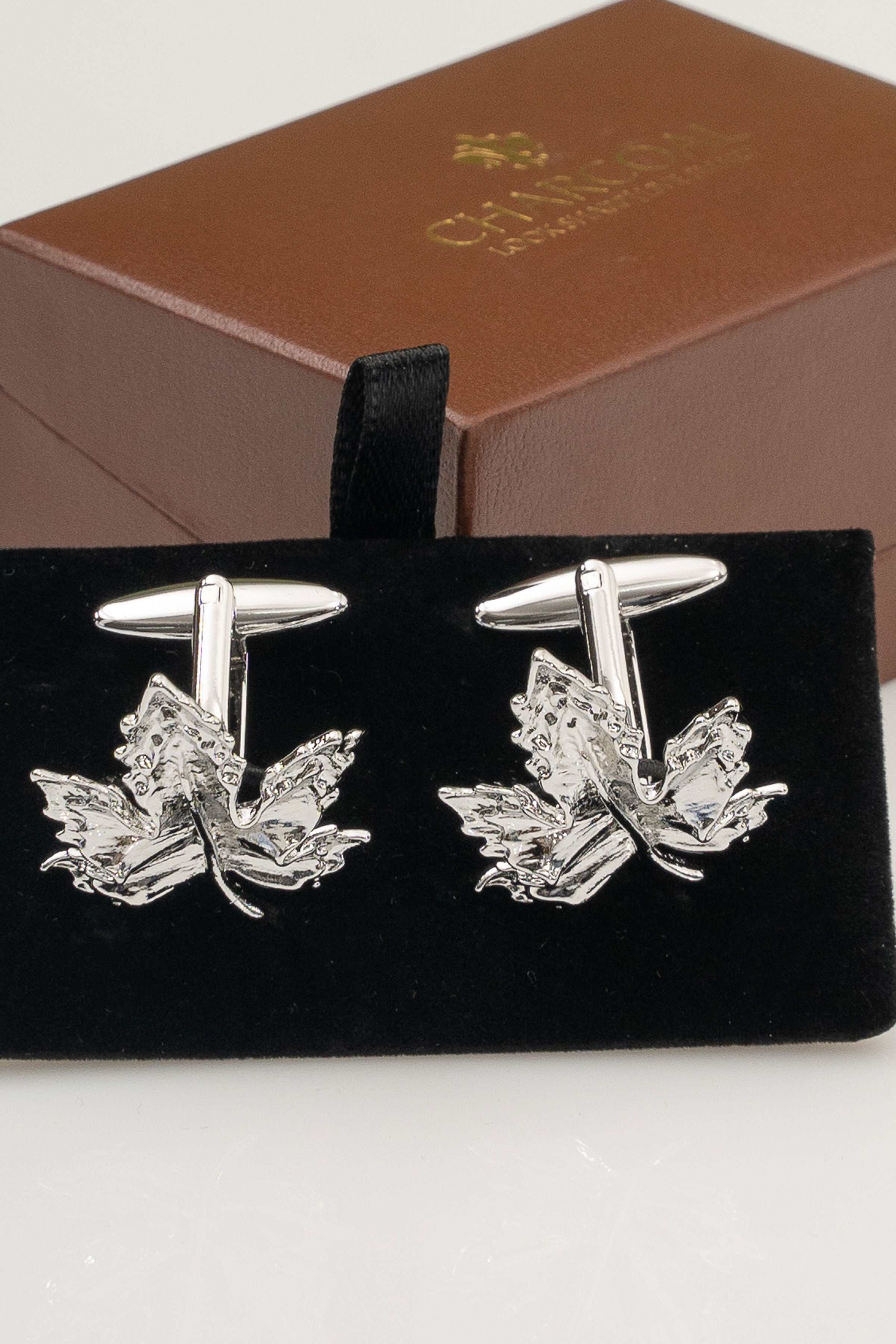 CUFFLINKS - Image 4