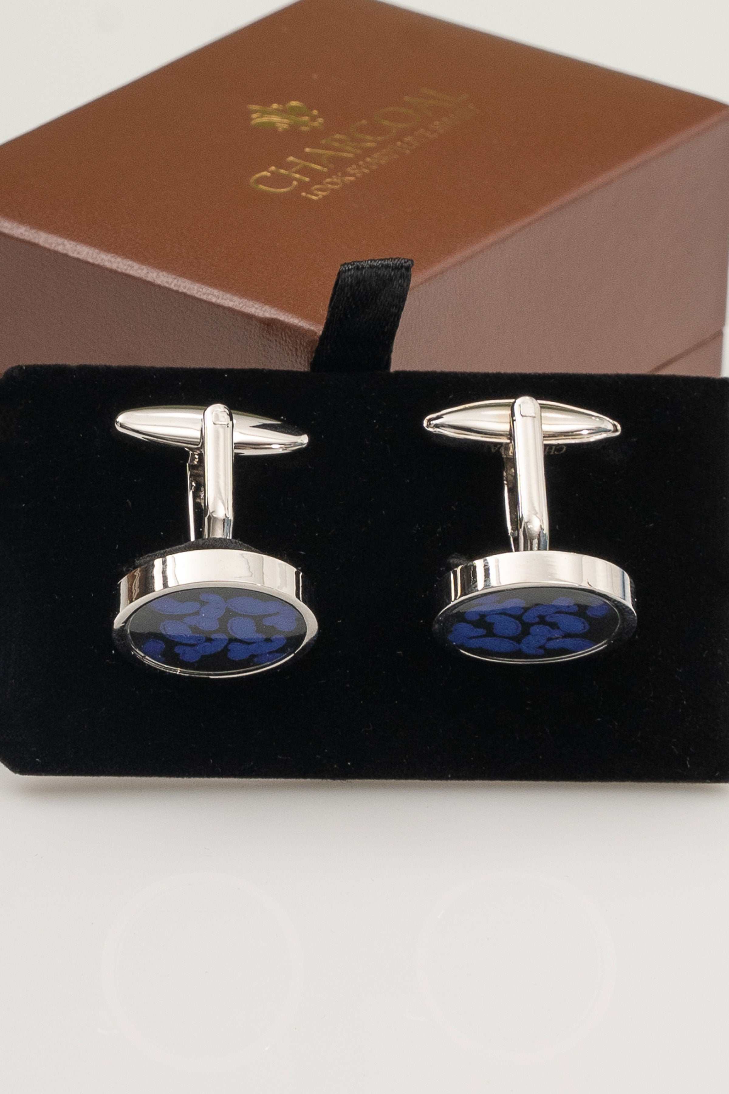 CUFFLINKS - Image 3