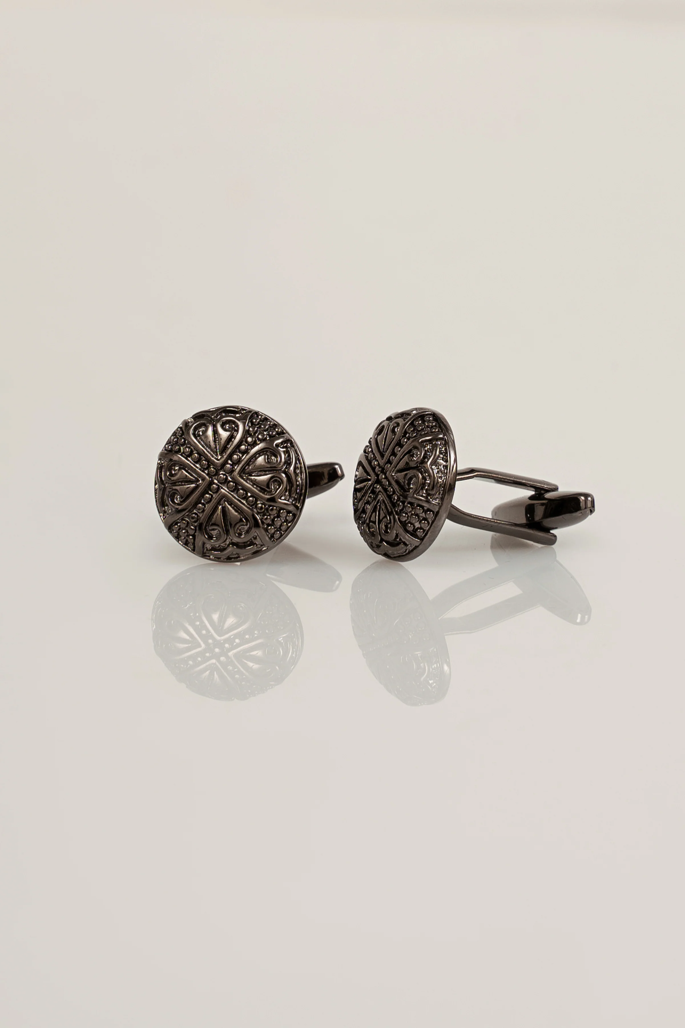 CUFFLINKS - Image 2