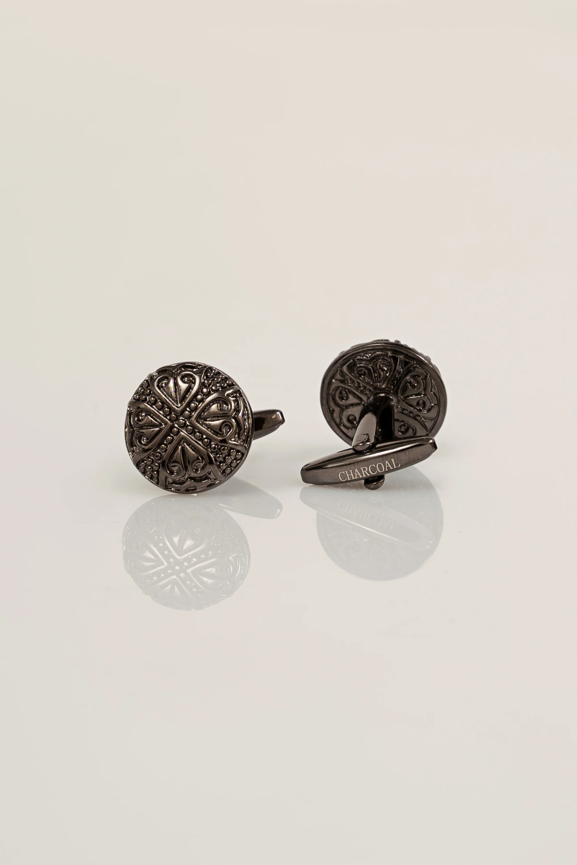 CUFFLINKS - Image 4