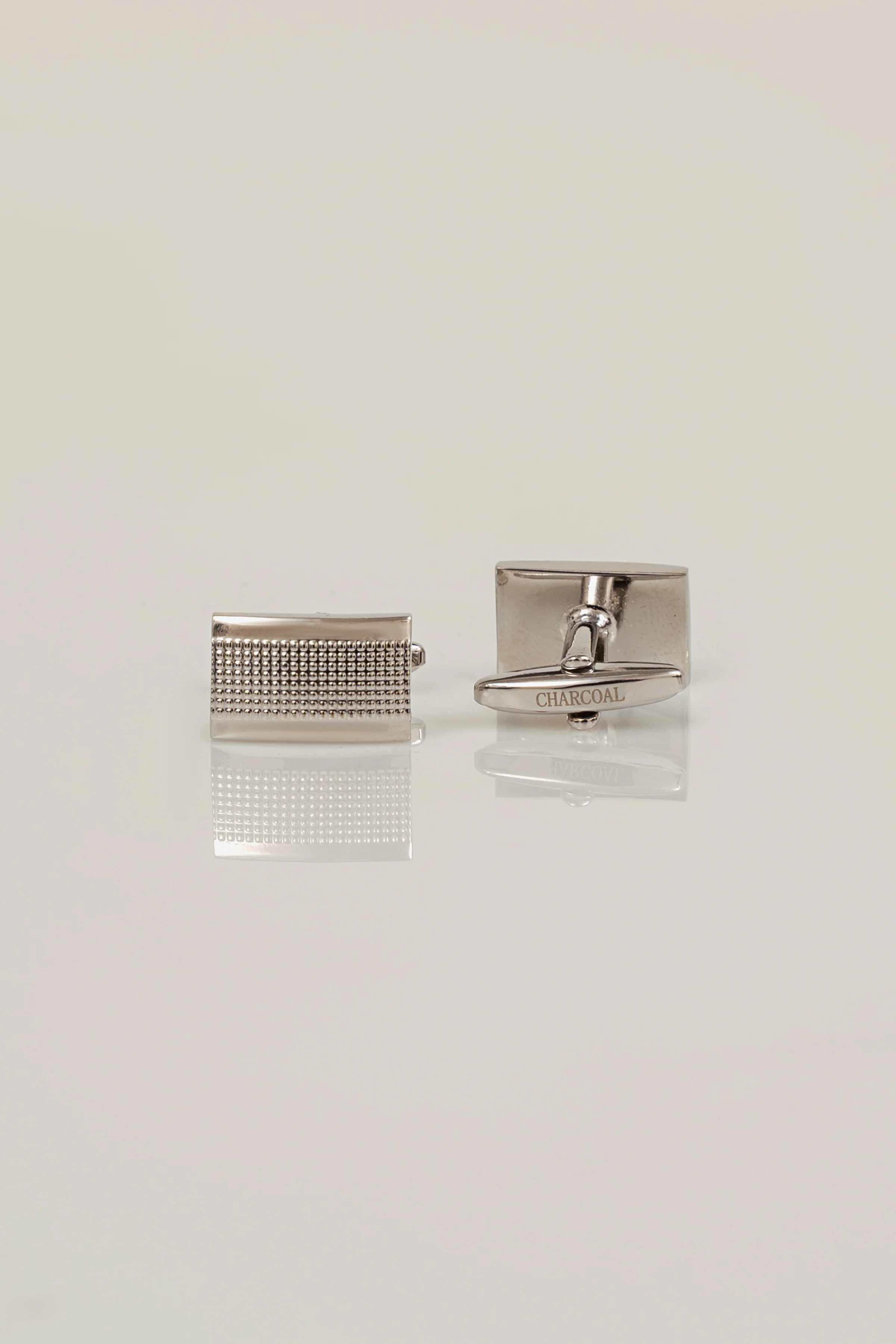 CUFFLINKS - Image 4