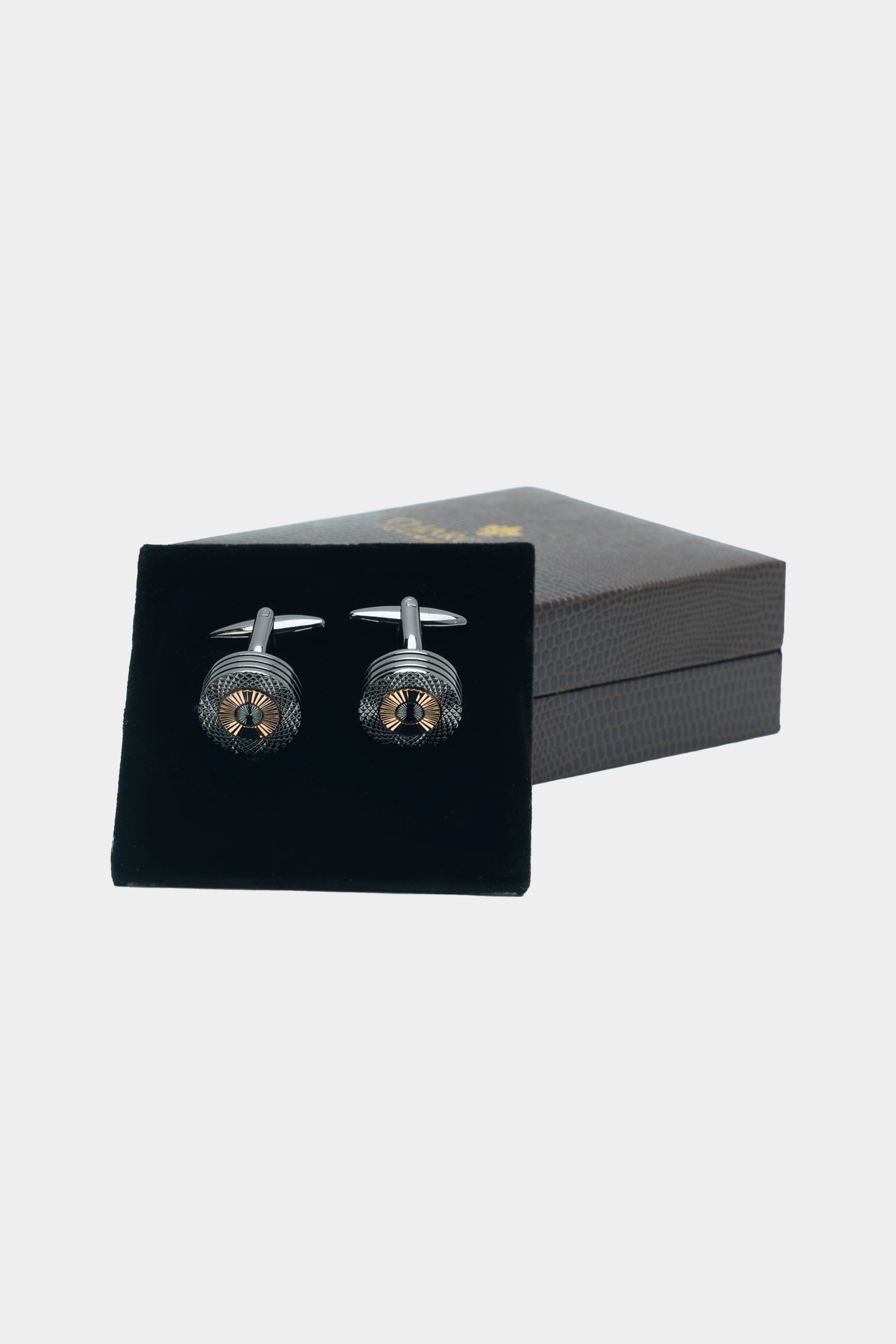 CUFFLINKS - Image 3