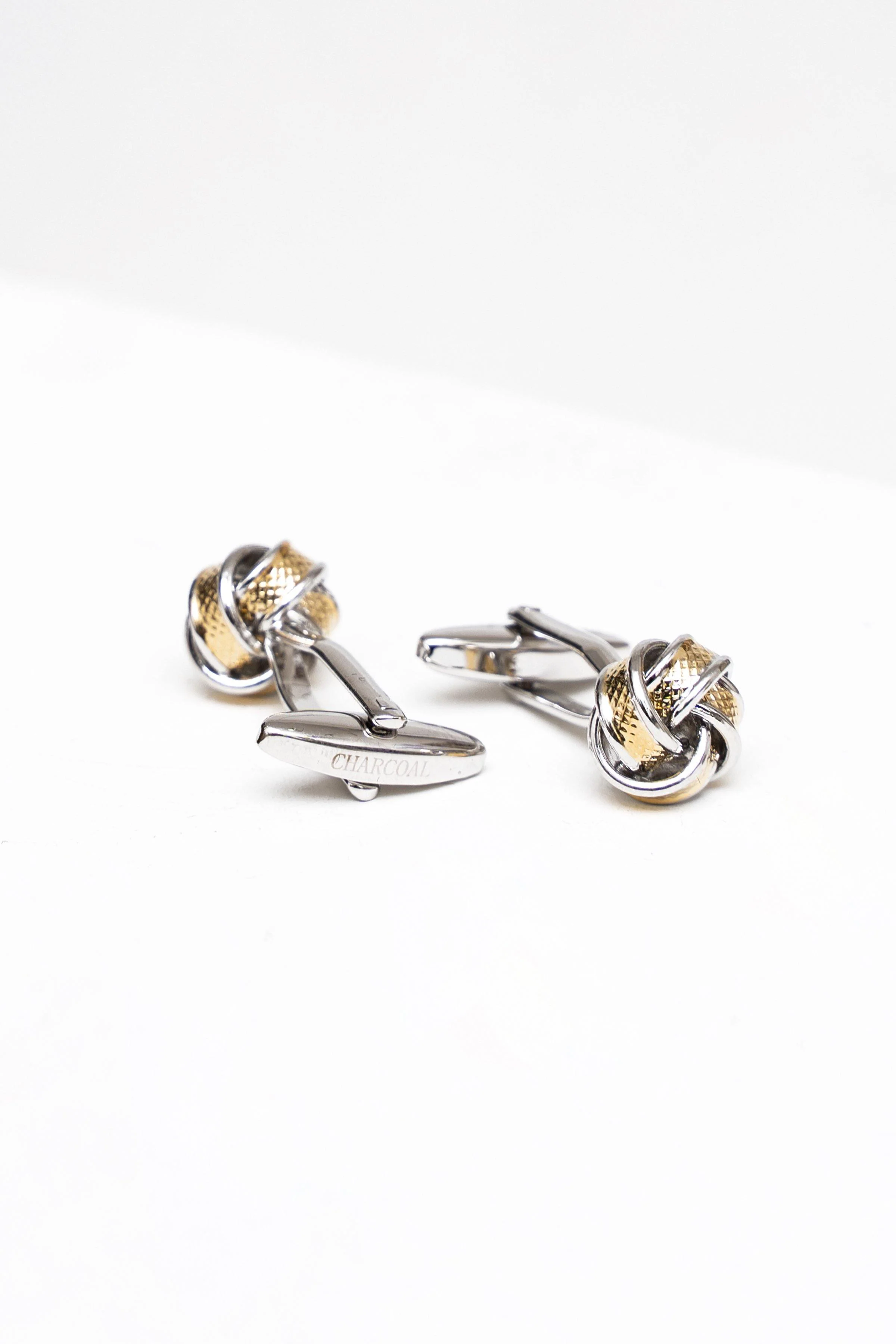 CUFFLINKS