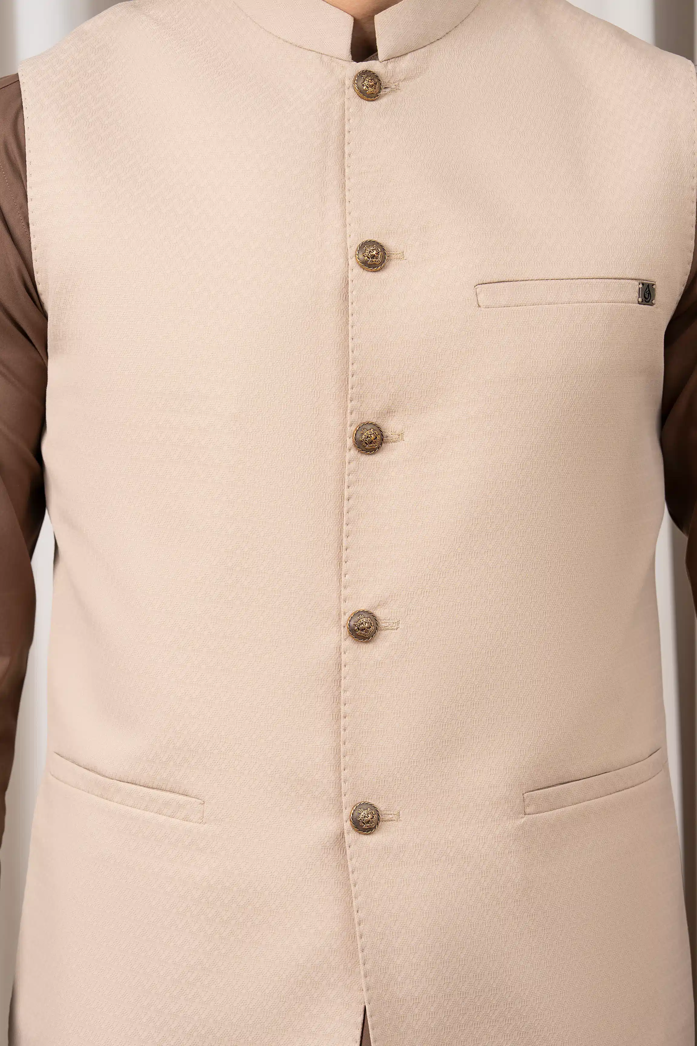 DOBBY TEXTURED WAISTCOAT | SIGNATURE COLLECTION LIGHT BEIGE - Image 2