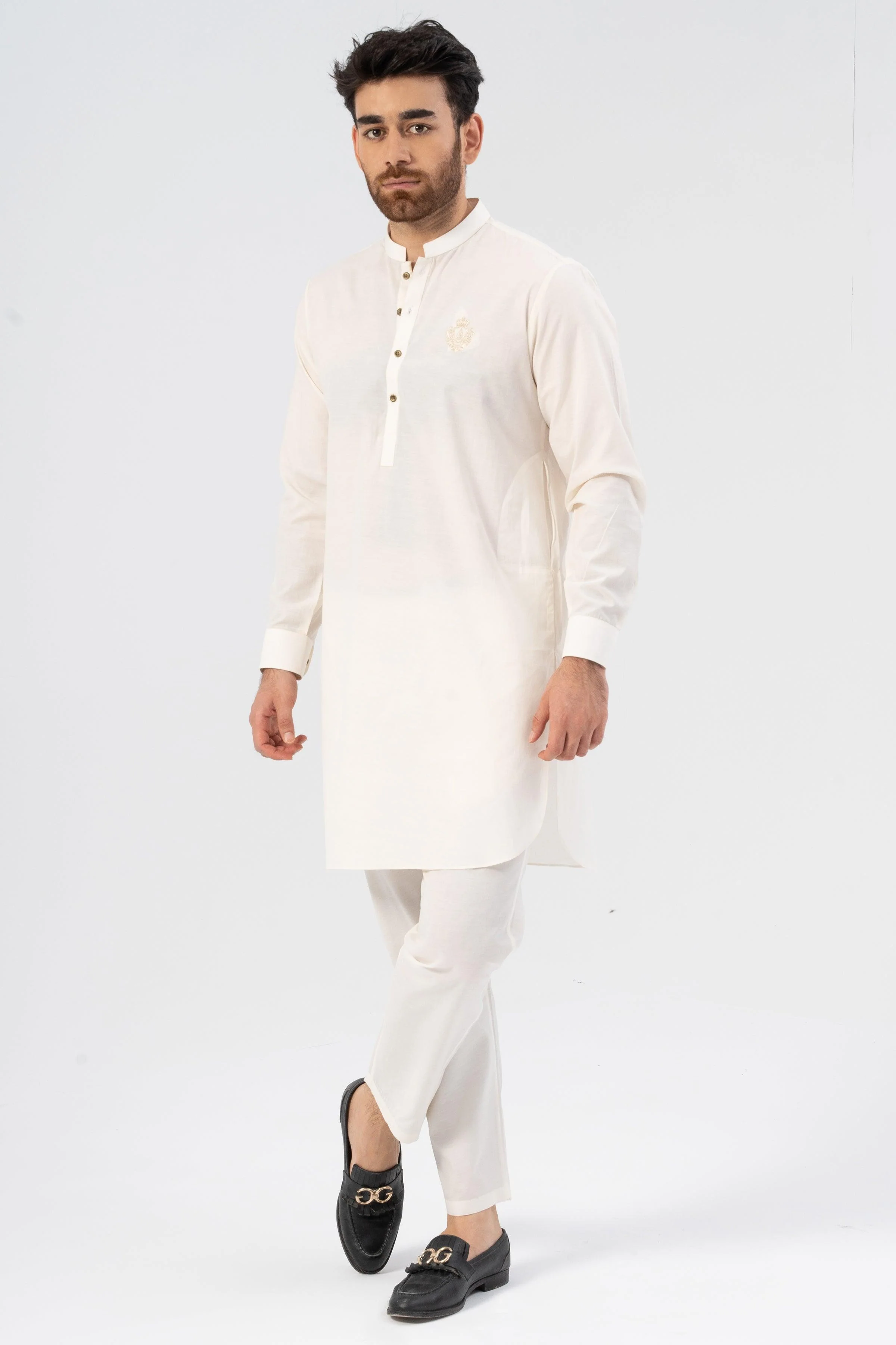 EMBROIDERED KURTA PAJAMA BOSKI