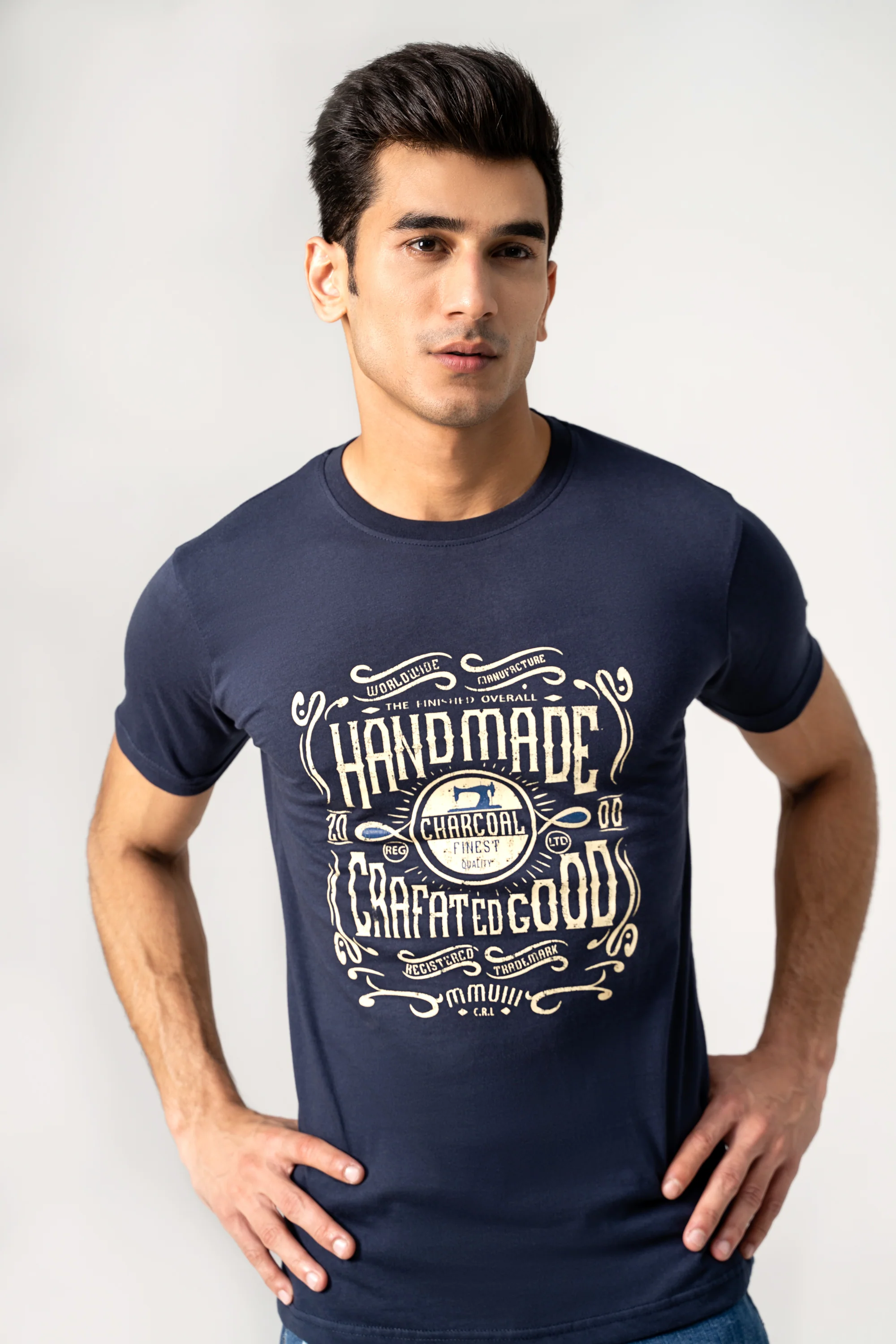 GRAPHIC T-SHIRT NAVY - Image 4