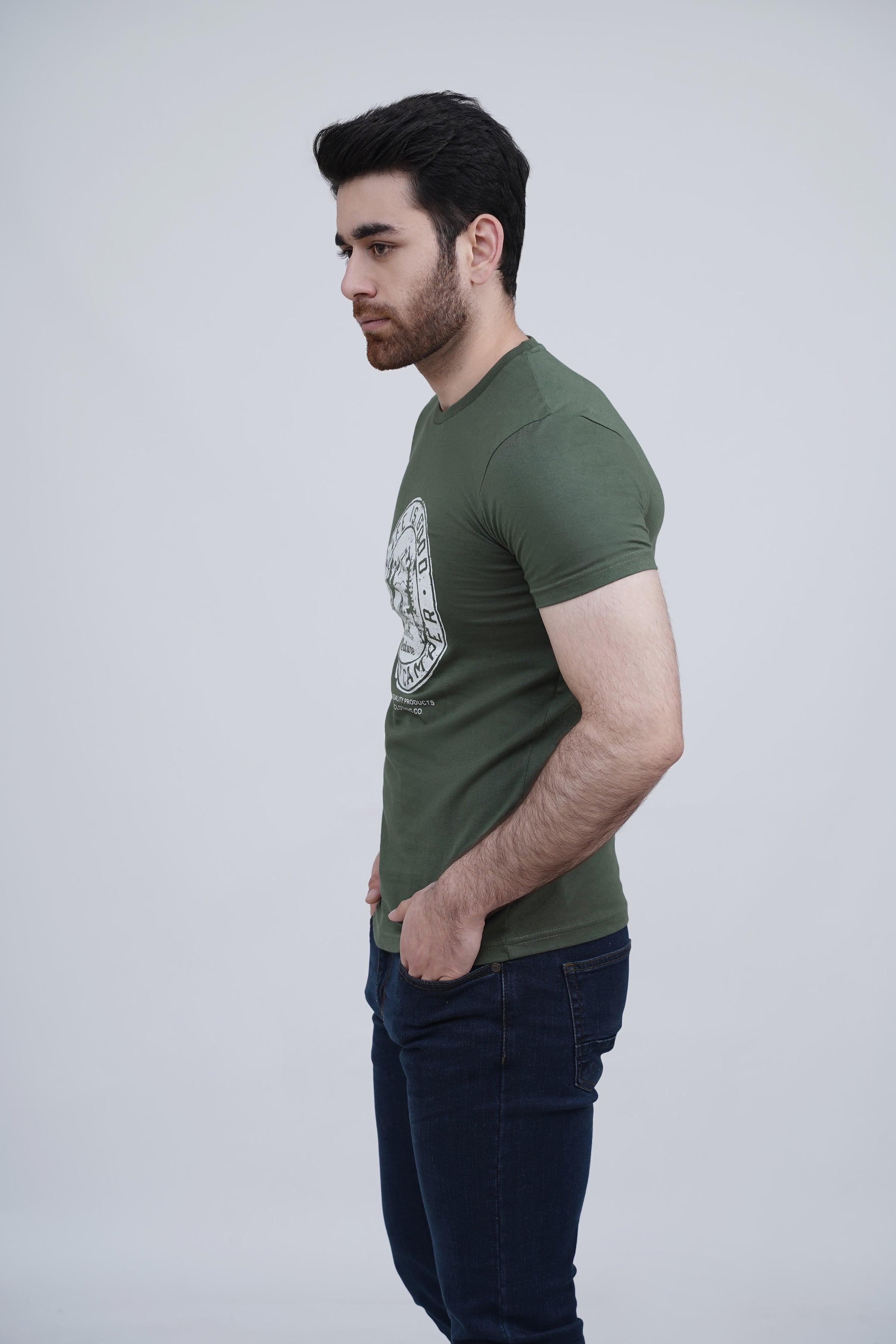 GRAPHIC T SHIRT OLIVE GREEN - Image 2