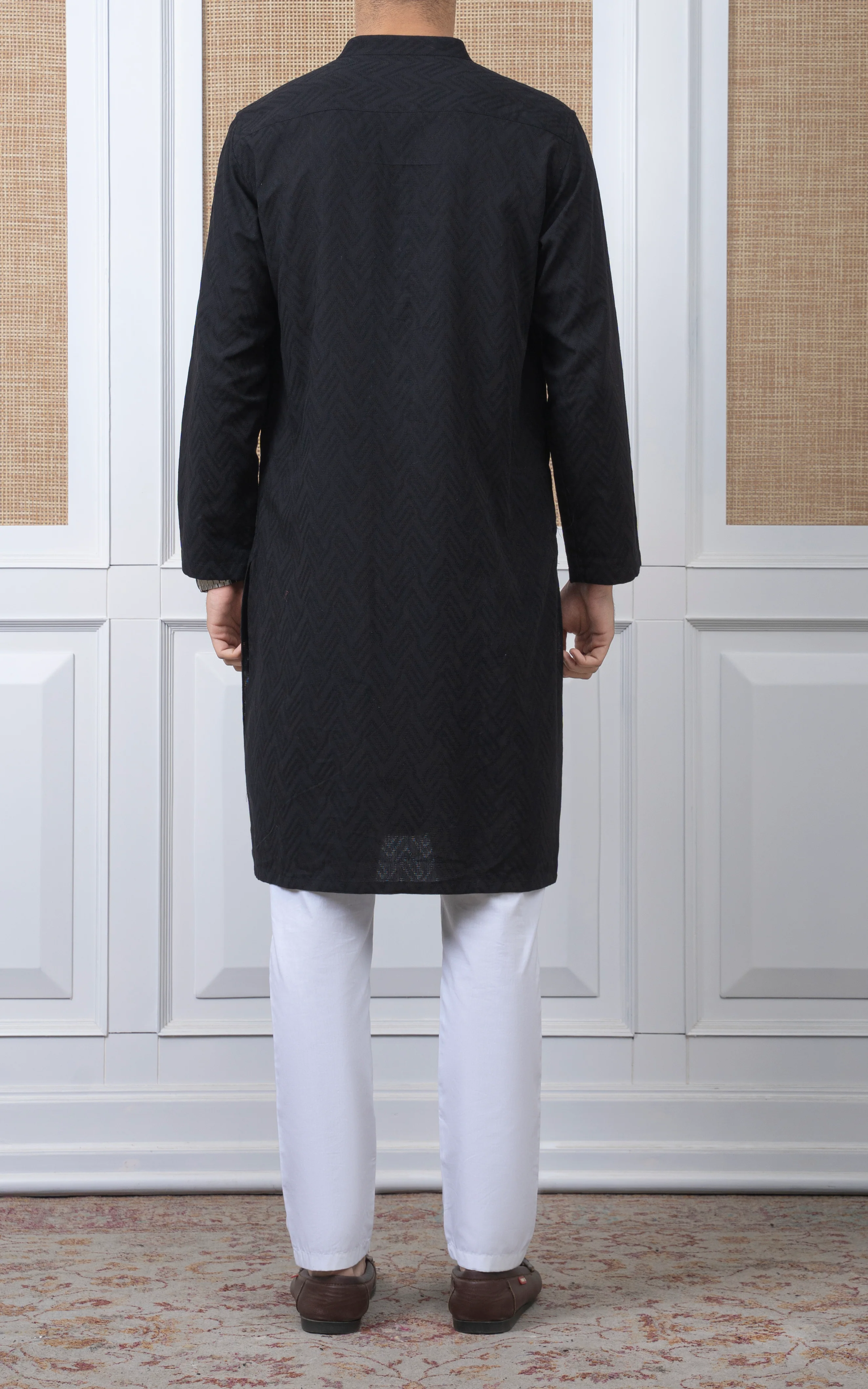 JACQUARD COTTON KURTA - SIGNATURE COLLECTION BLACK - Image 4