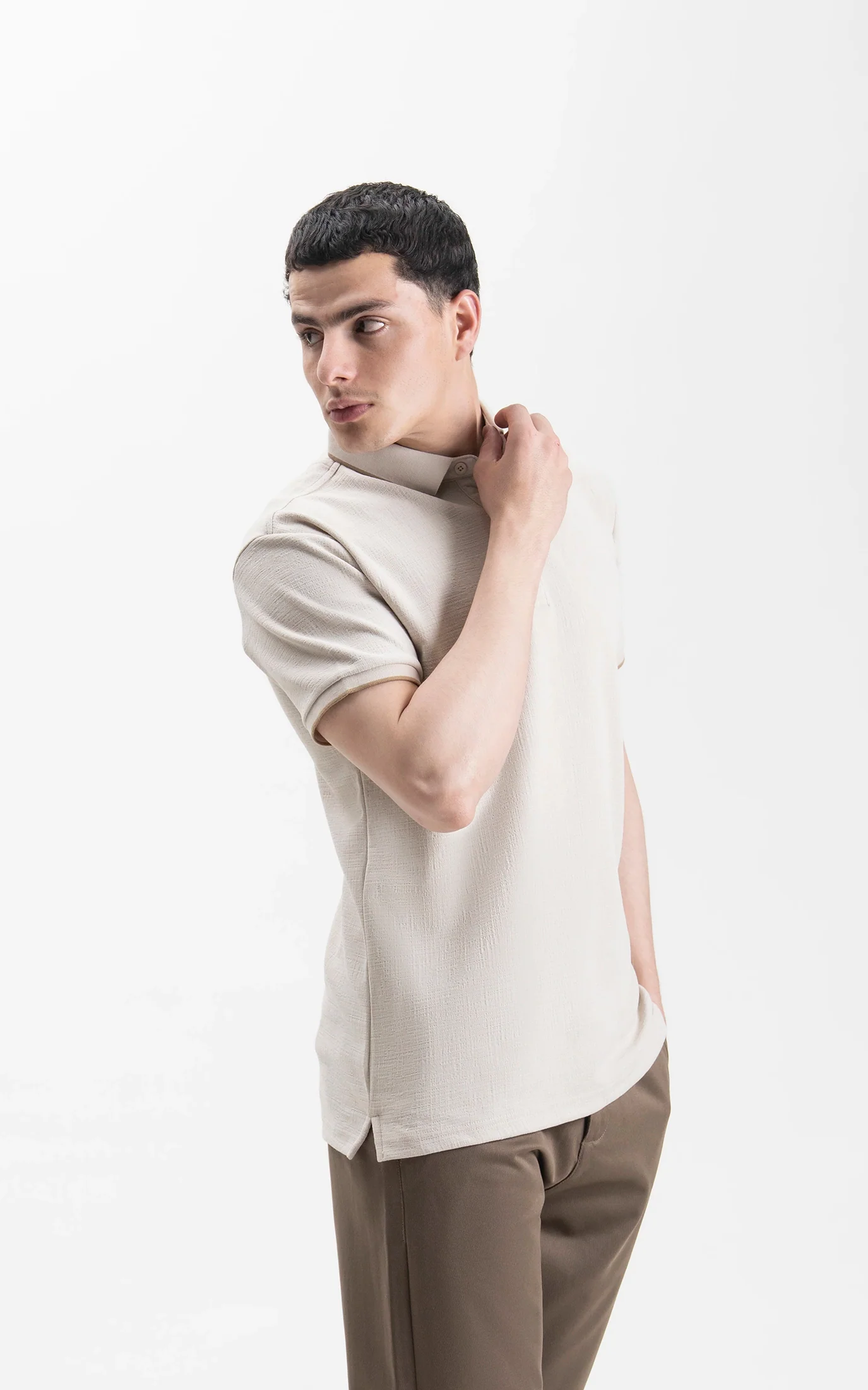 JACQUARD TEXTURED TIPPED POLO SHIRT BEIGE - Image 3
