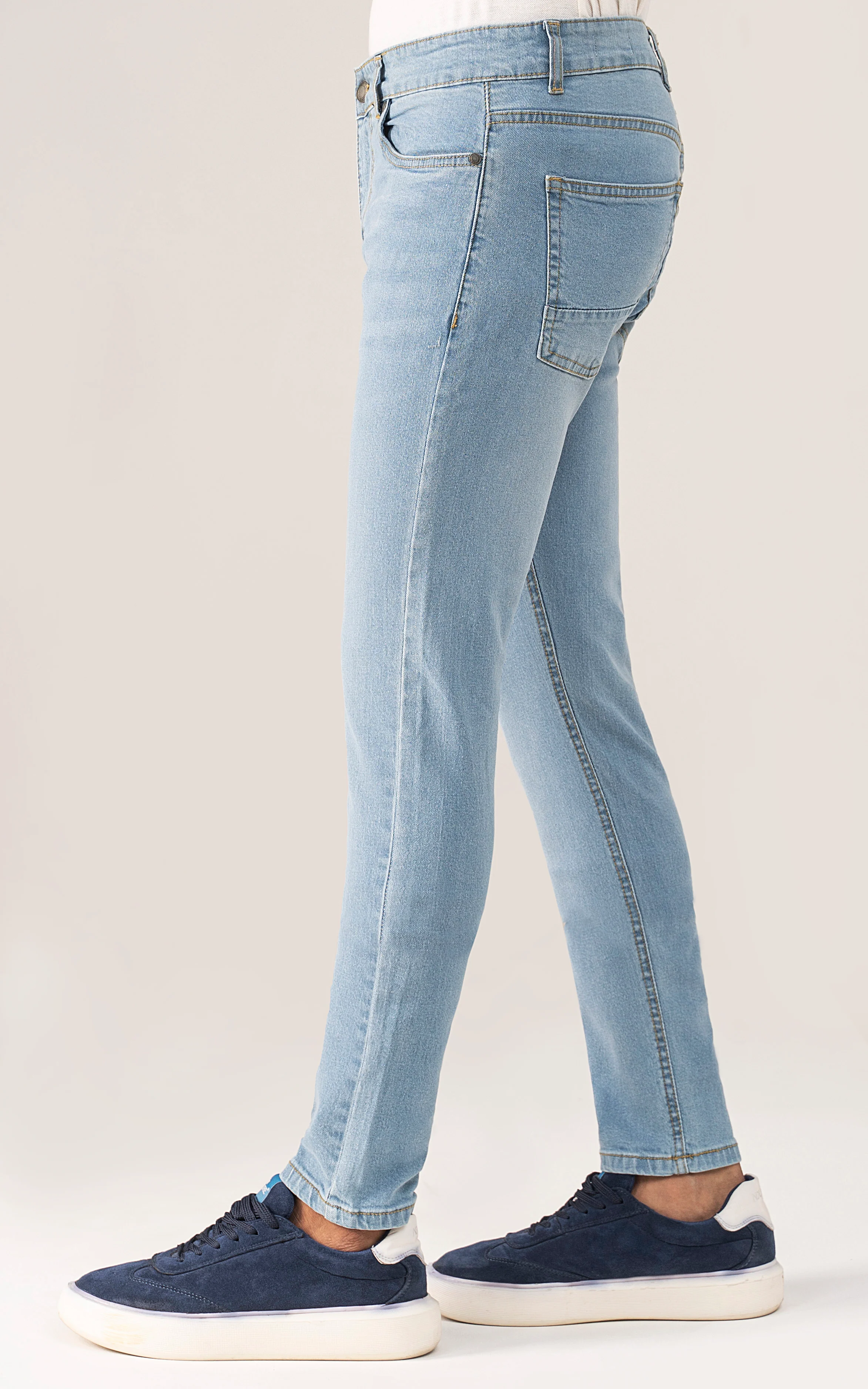 JEANS SLIM FIT LIGHT BLUE