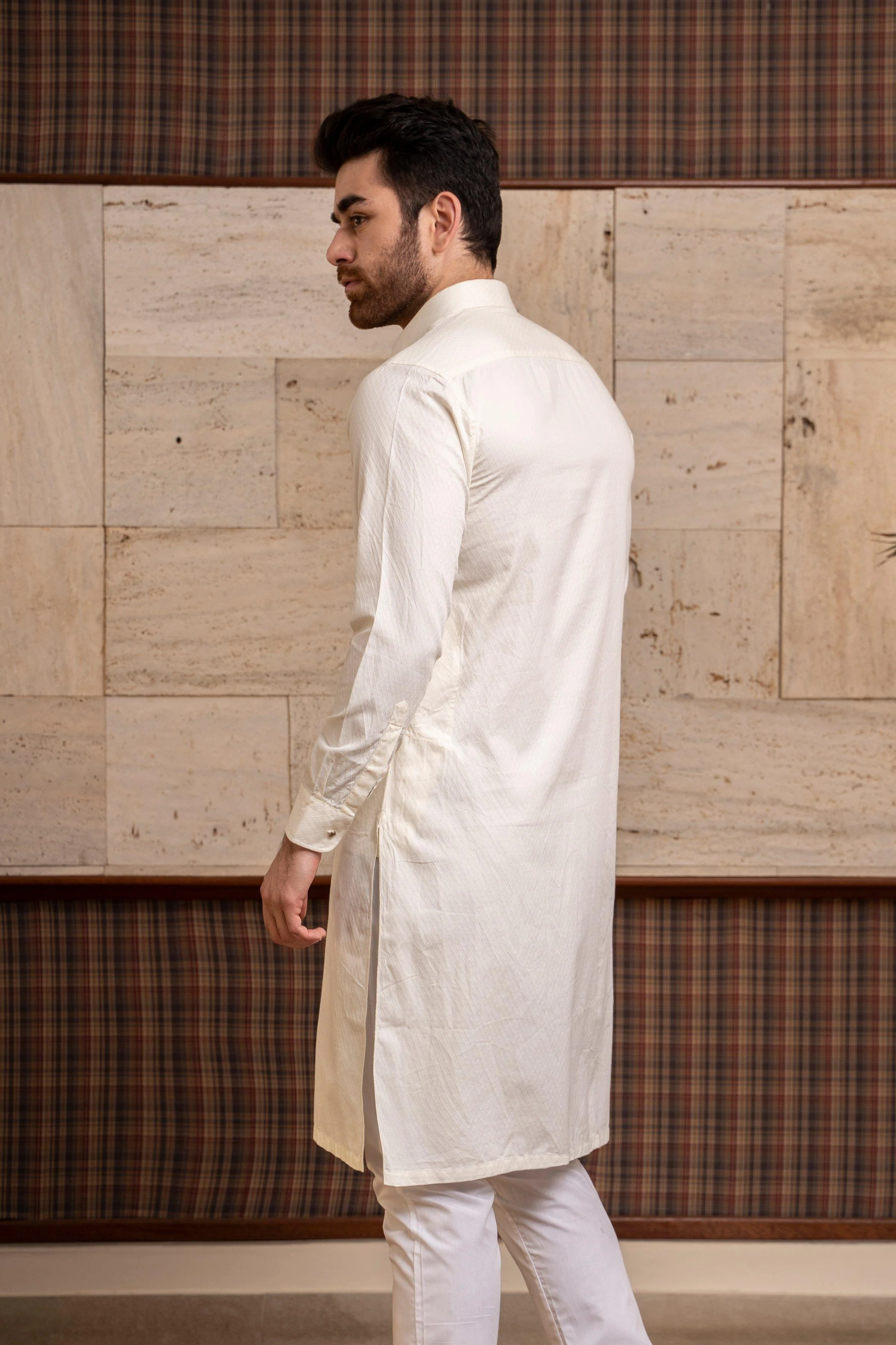 KURTA WITH COLLAR OFF WHITE - Image 3