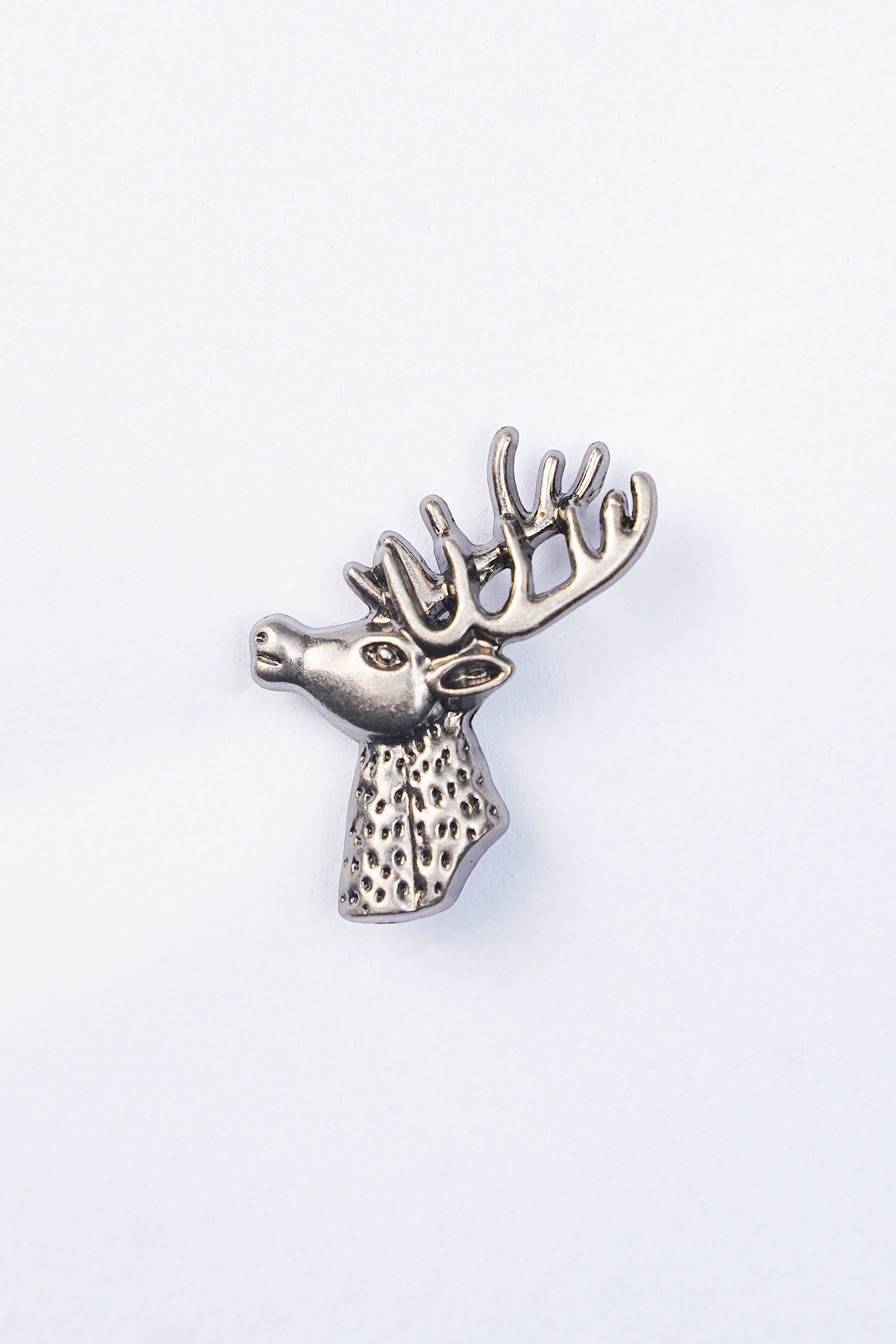 LAPEL PIN