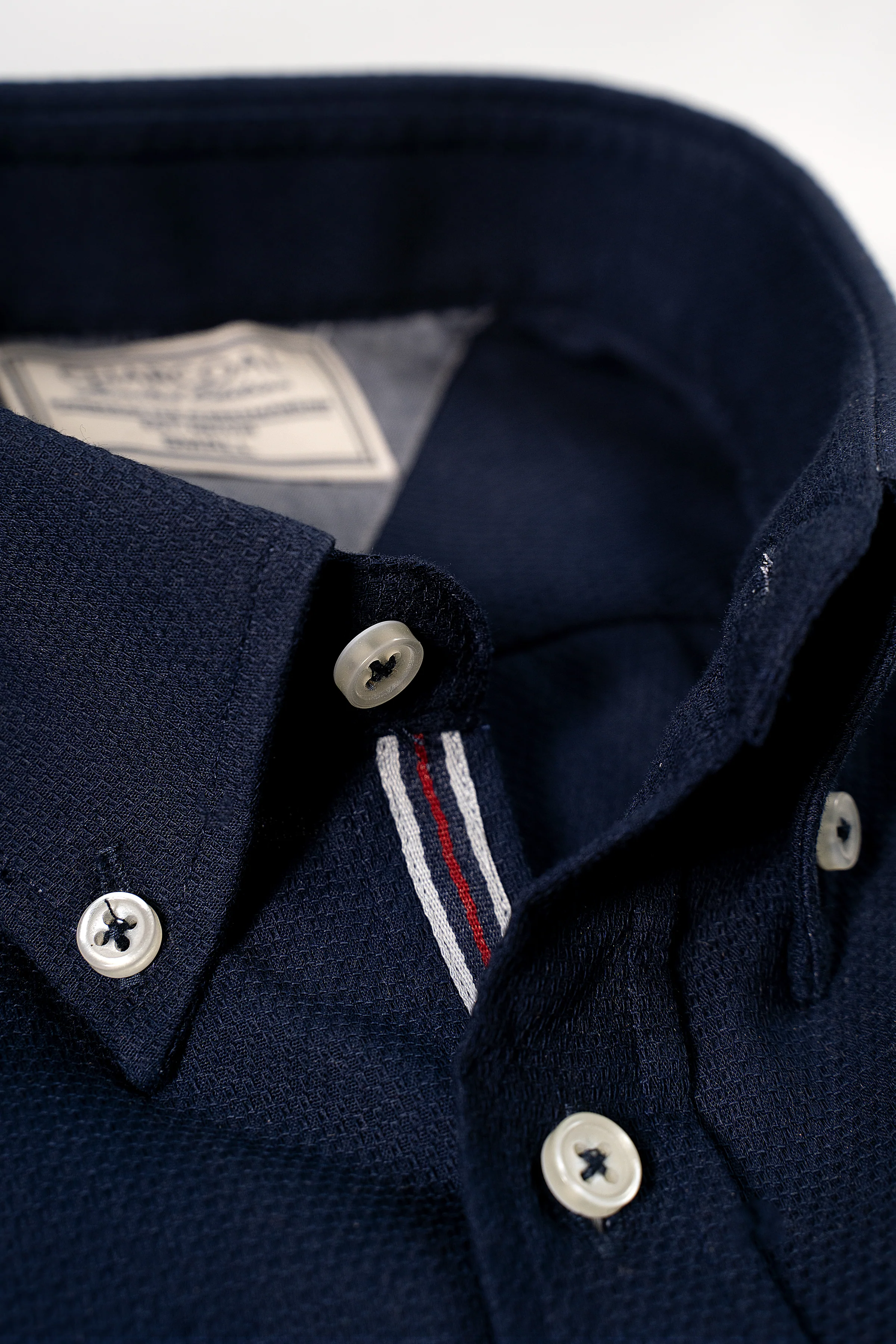 LIMITED EDITION SHIRT NAVY SELF TEXTURED - Image 2