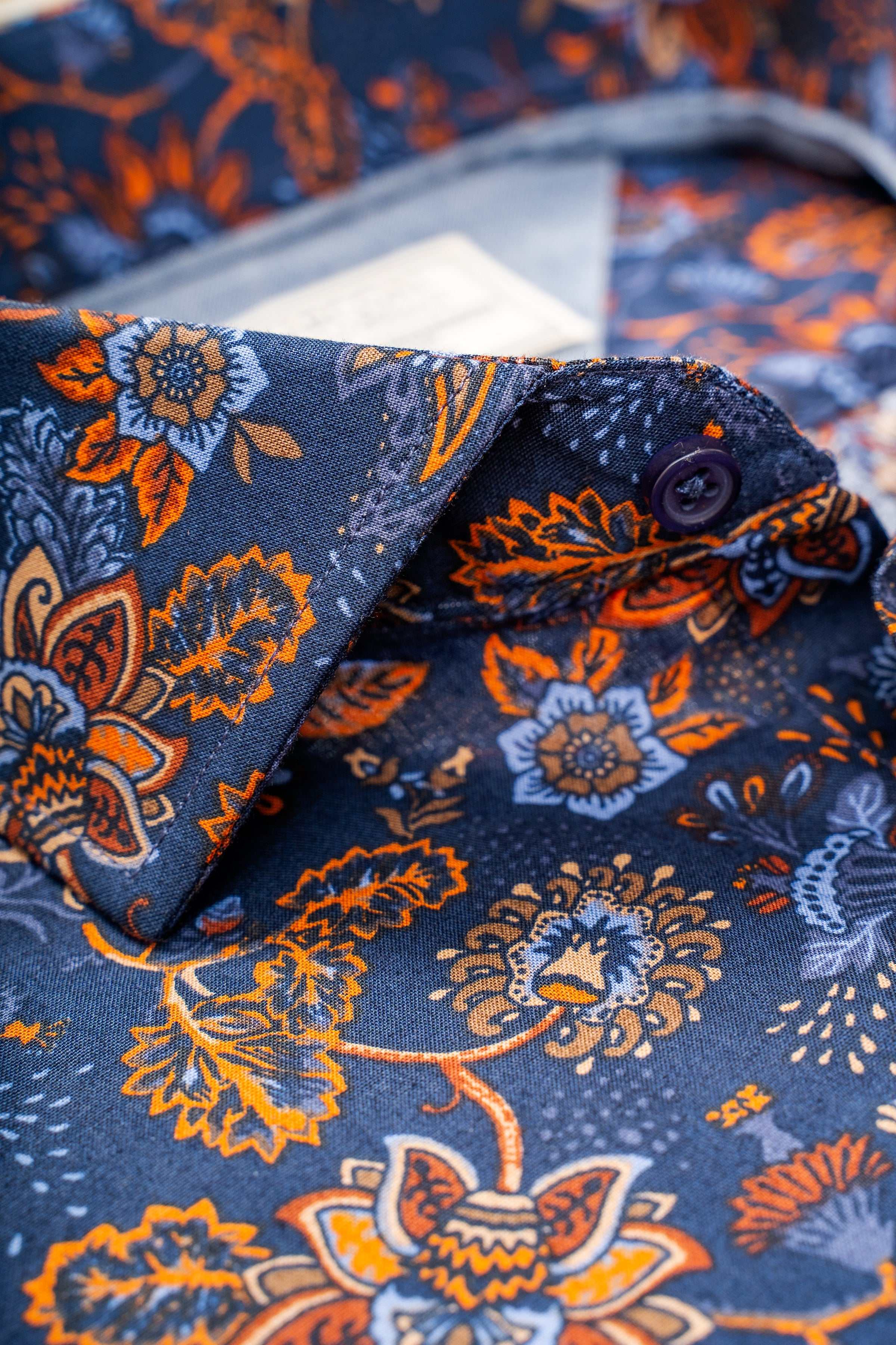 LIMITED EDITION SHIRTS TROPICAL NAVY - Image 4