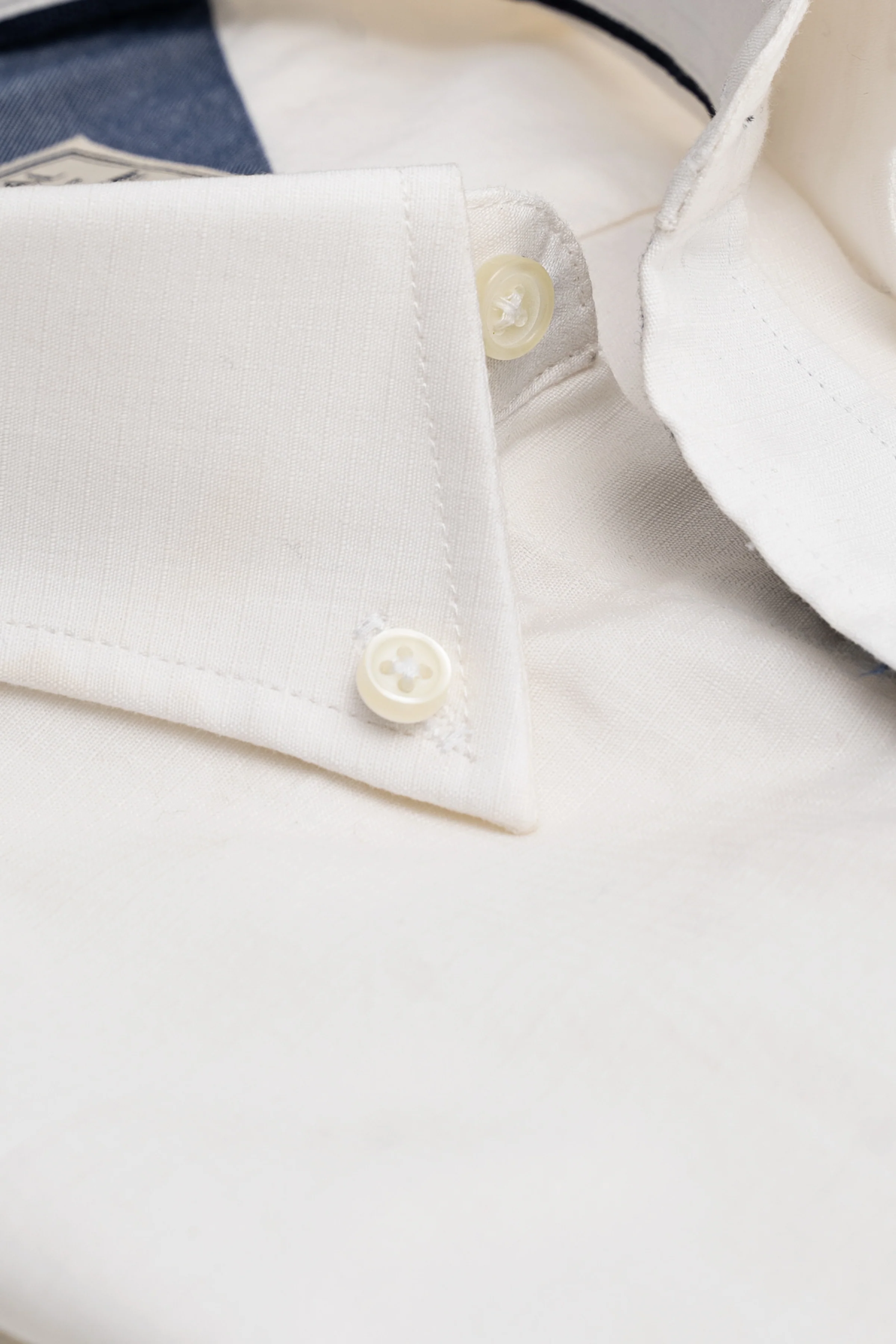 LIMITED EDITION SHIRTS WHITE - Image 2