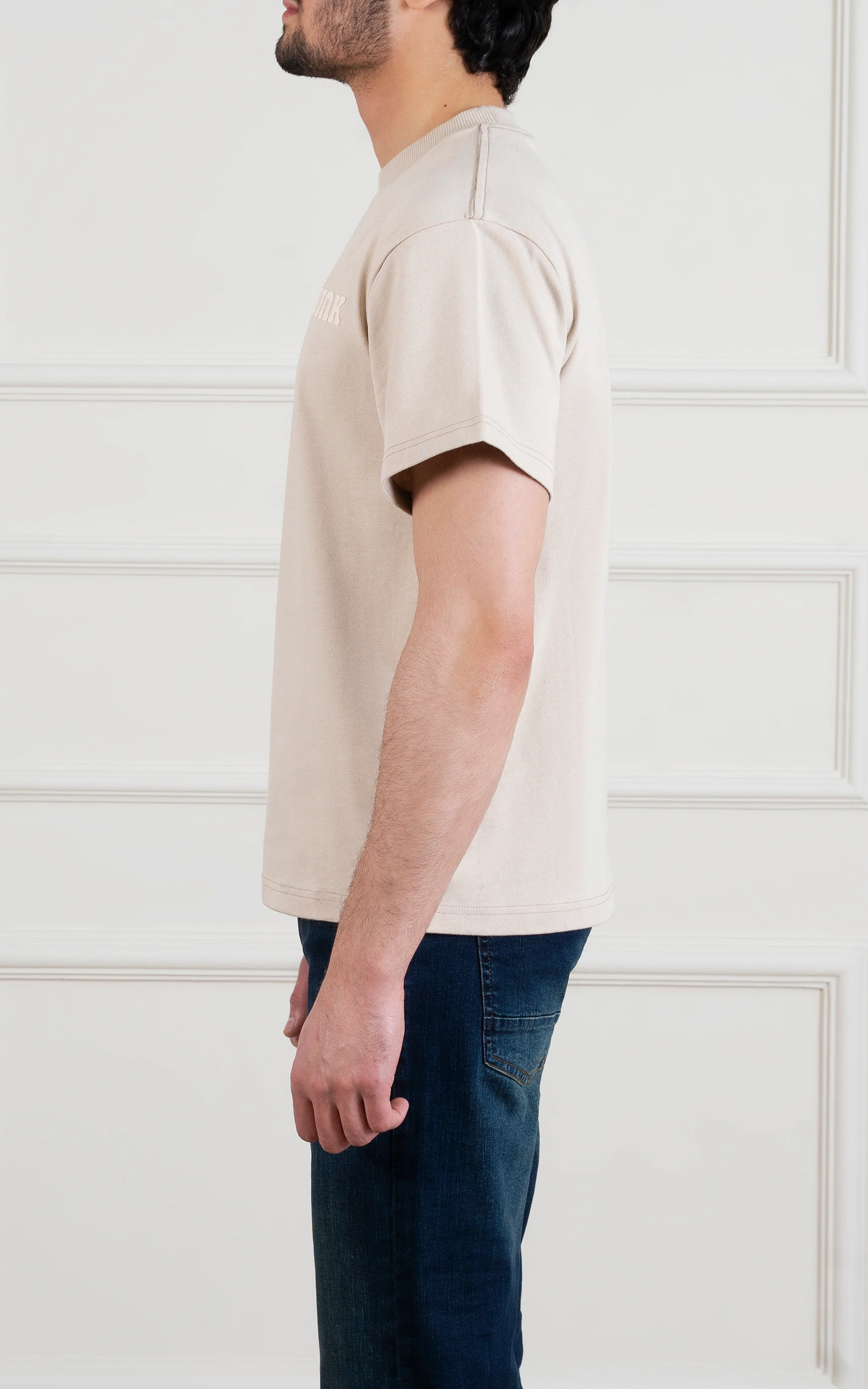 OVER SIZE GRAPHIC T SHIRT BEIGE - Image 4
