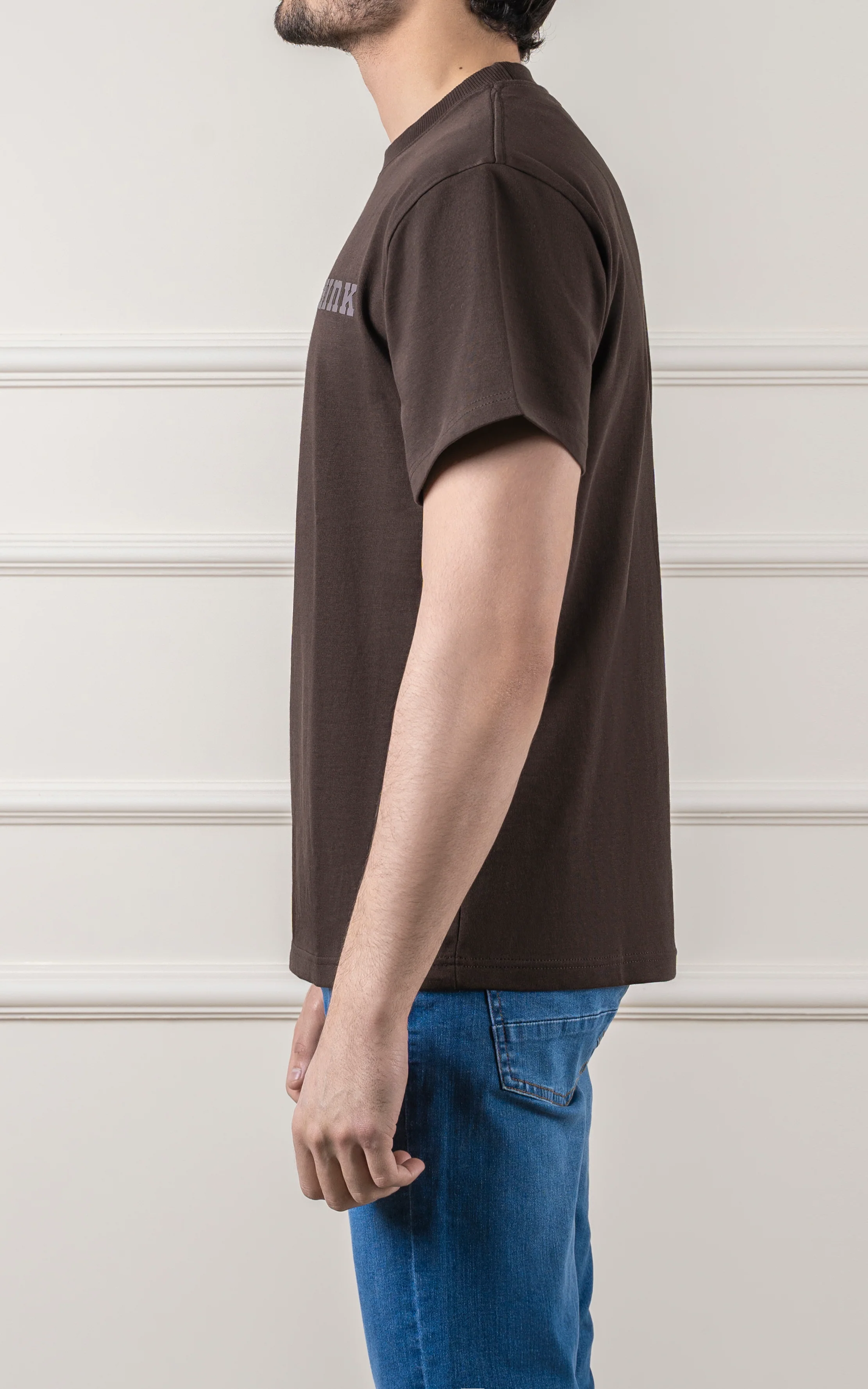 OVER SIZE GRAPHIC T SHIRT BROWN - Image 4