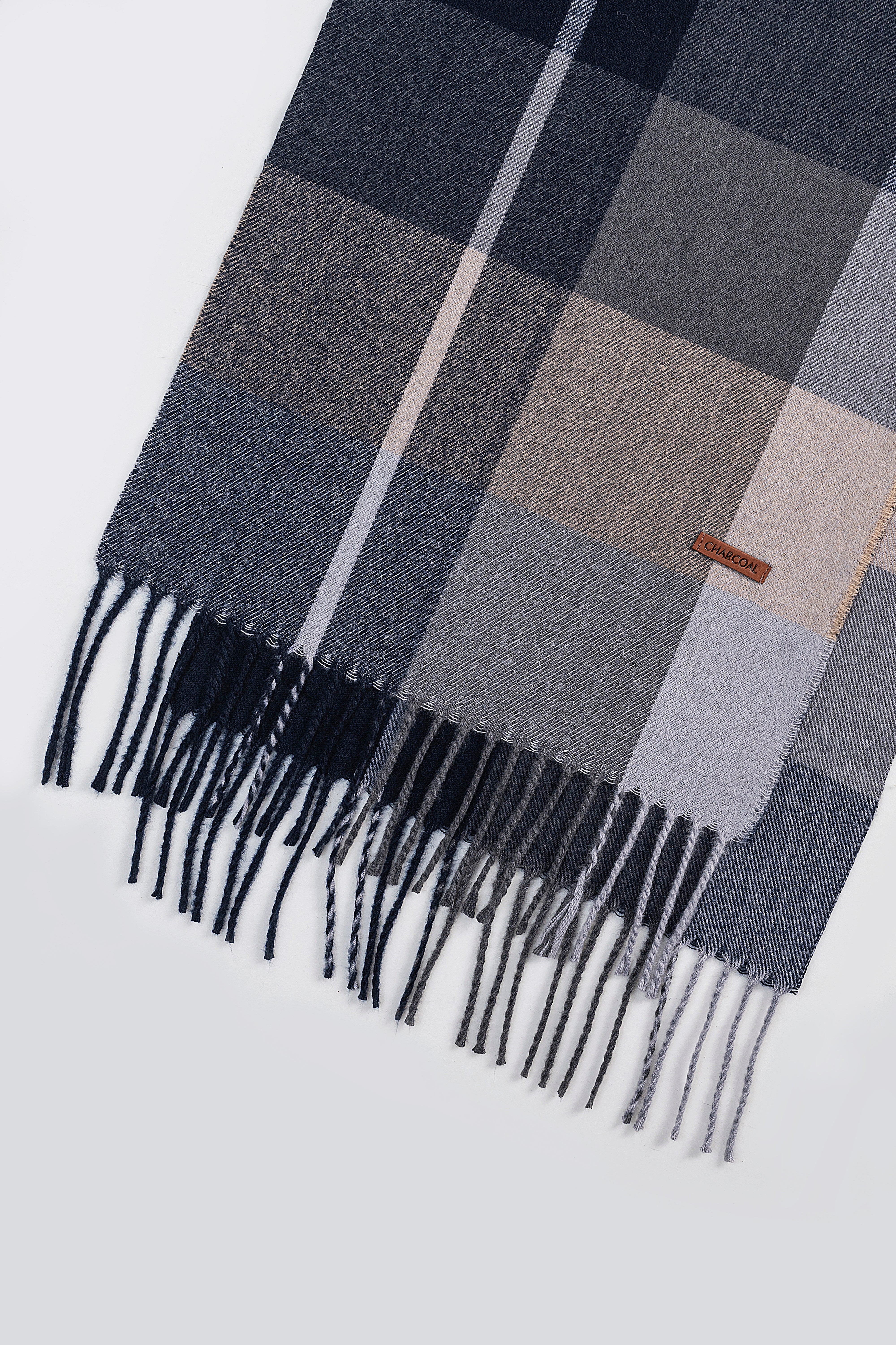Plaid Wool Blended scarf - Image 4
