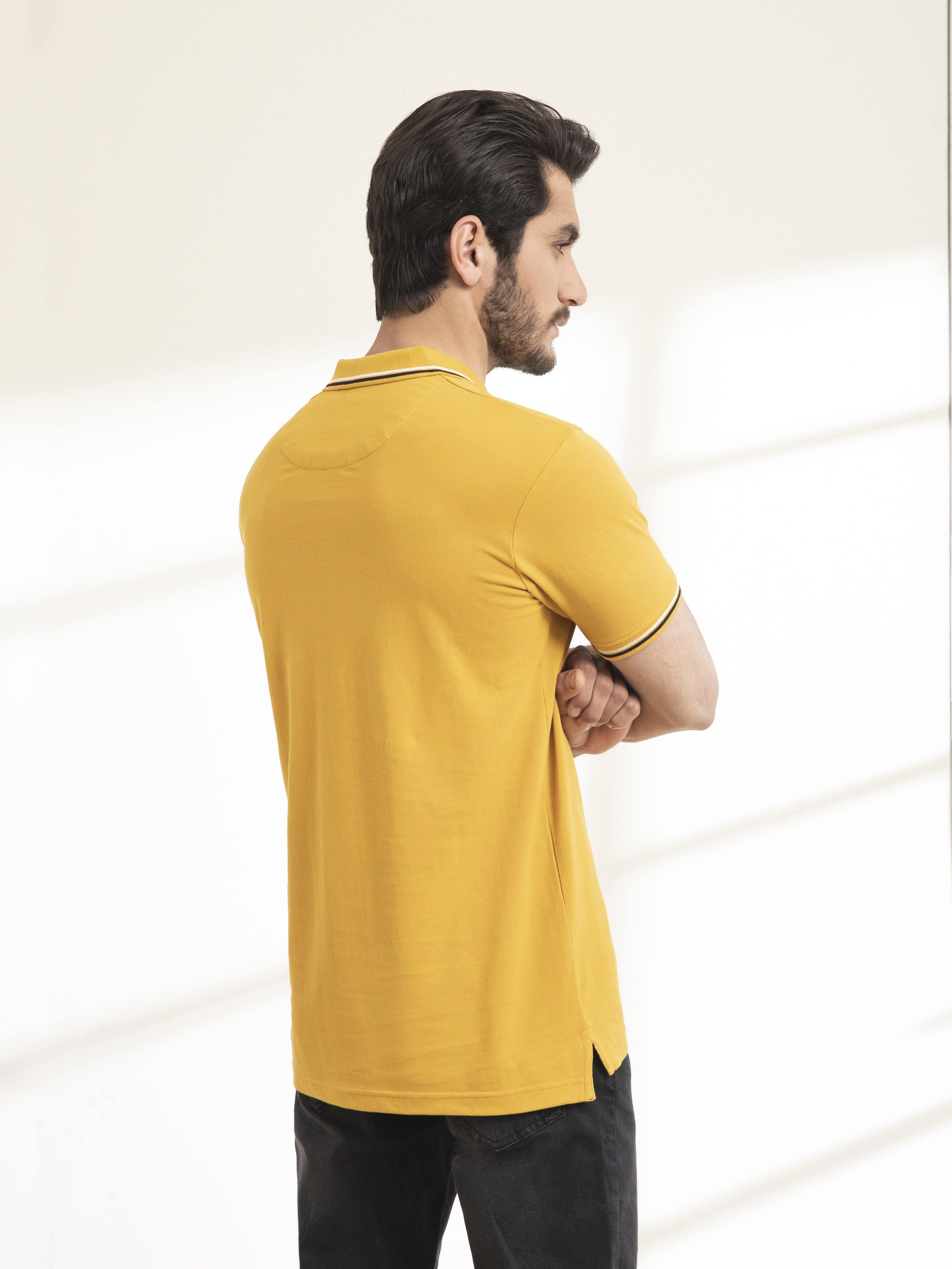 POLO SHIRT TIPPING COLLAR MUSTARD - Image 3