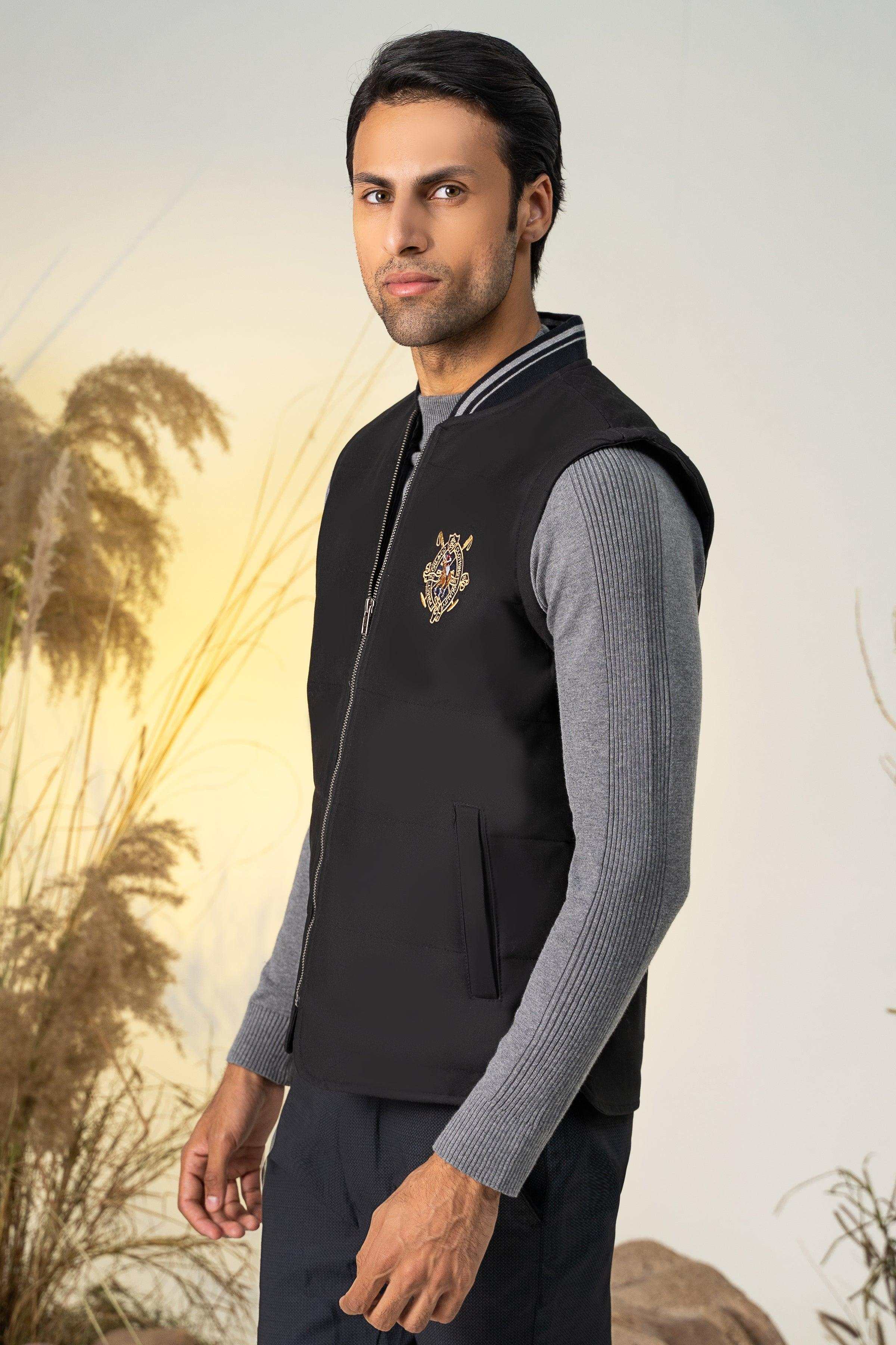 SLEEVELESS QUILTED JACKET BLACK - Image 2