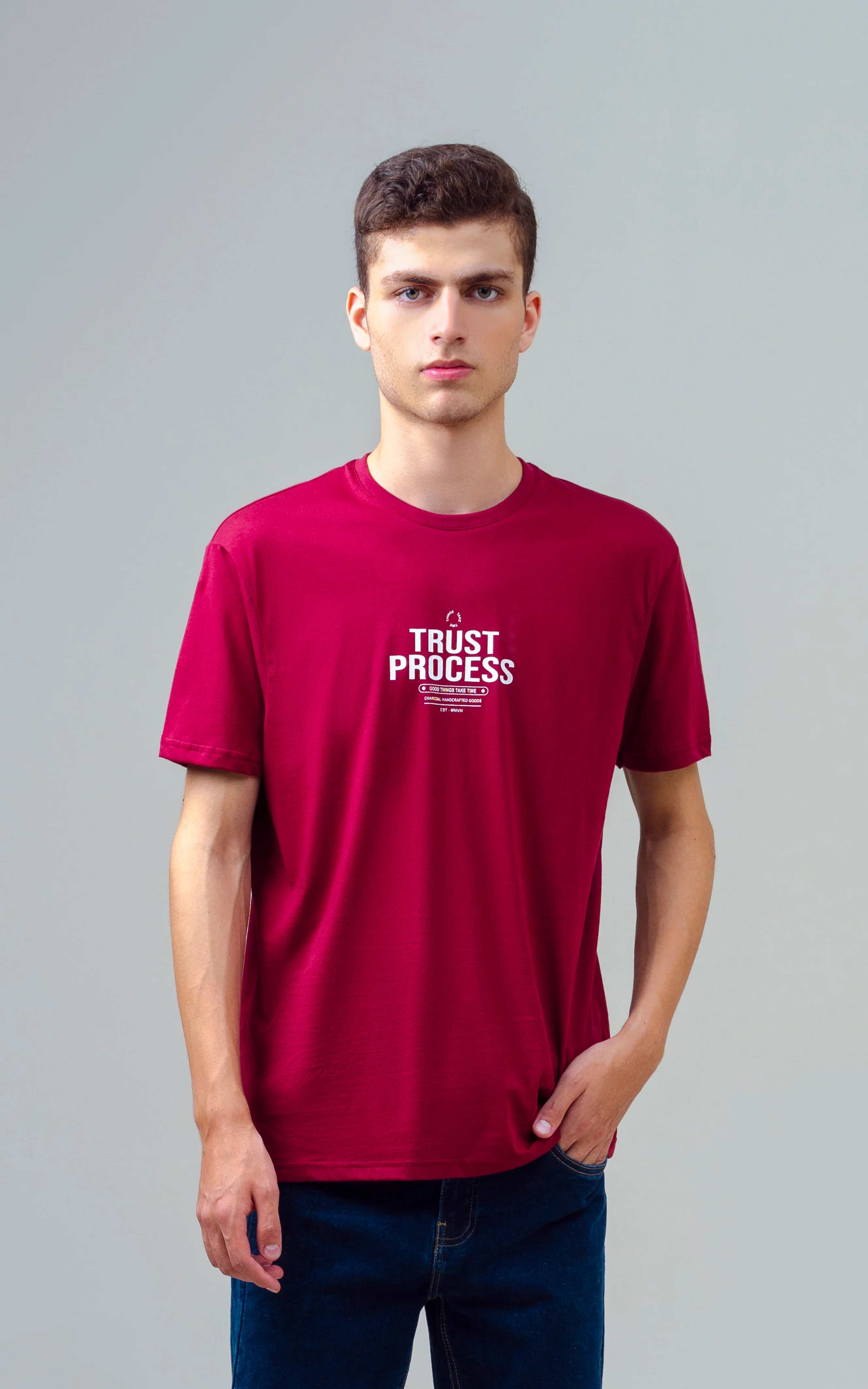 REGULAR FIT GRAPHIC T SHIRT MAROON - Image 4