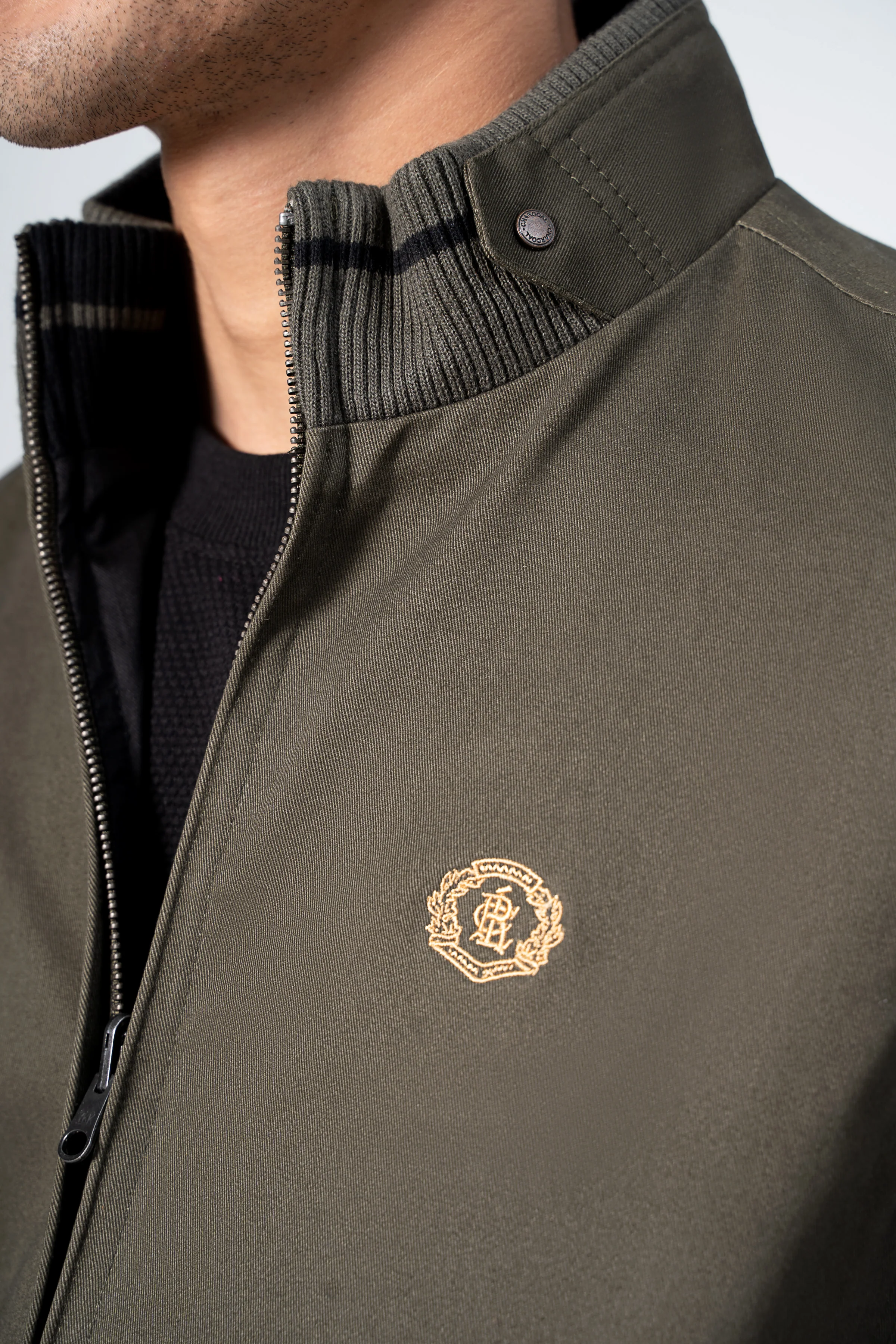 REVERSIBLE JACKET OLIVE BLACK - Image 2