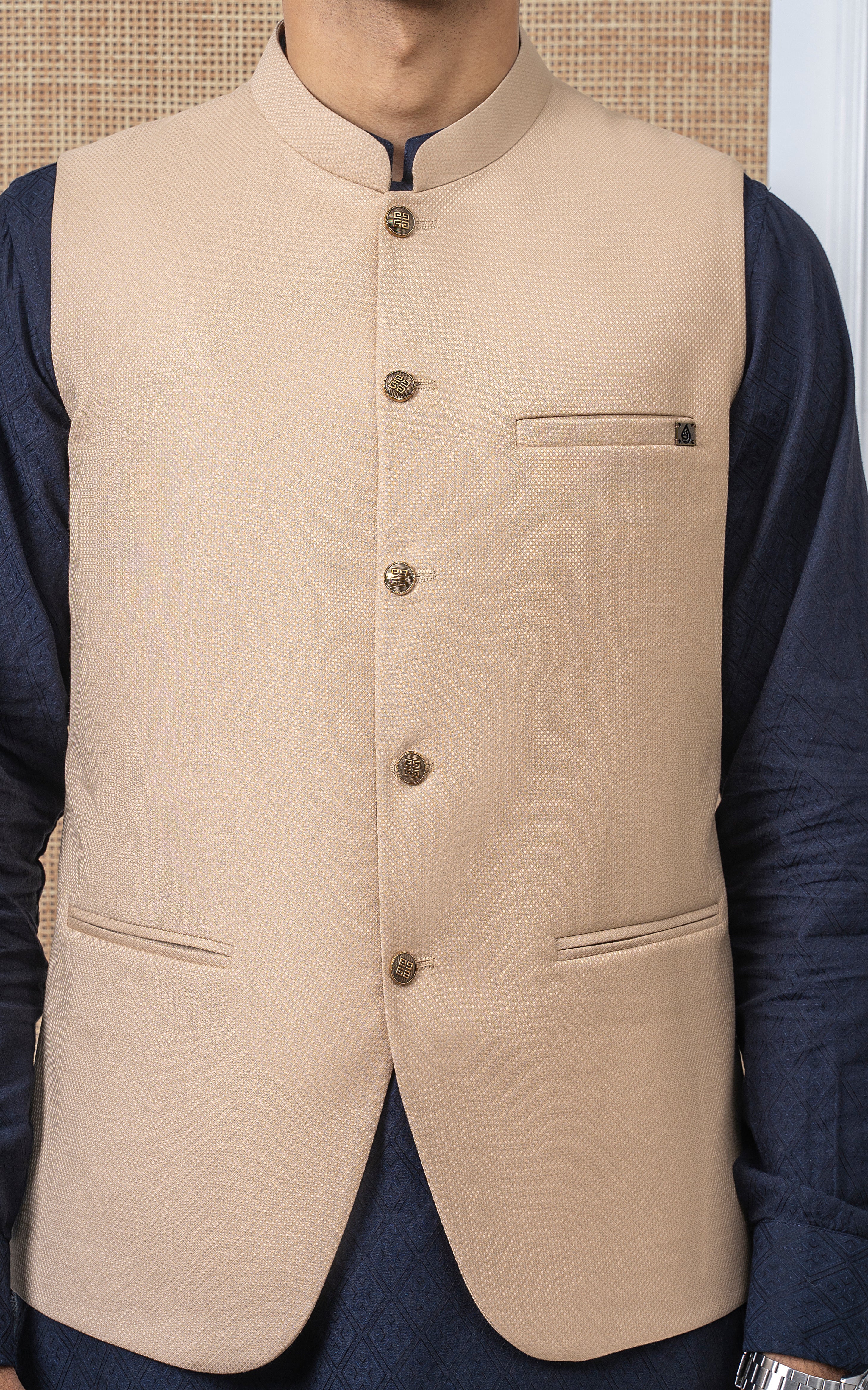 SELF TEXTURED W/C - SIGNATURE COLLECTION CREAM - Image 5