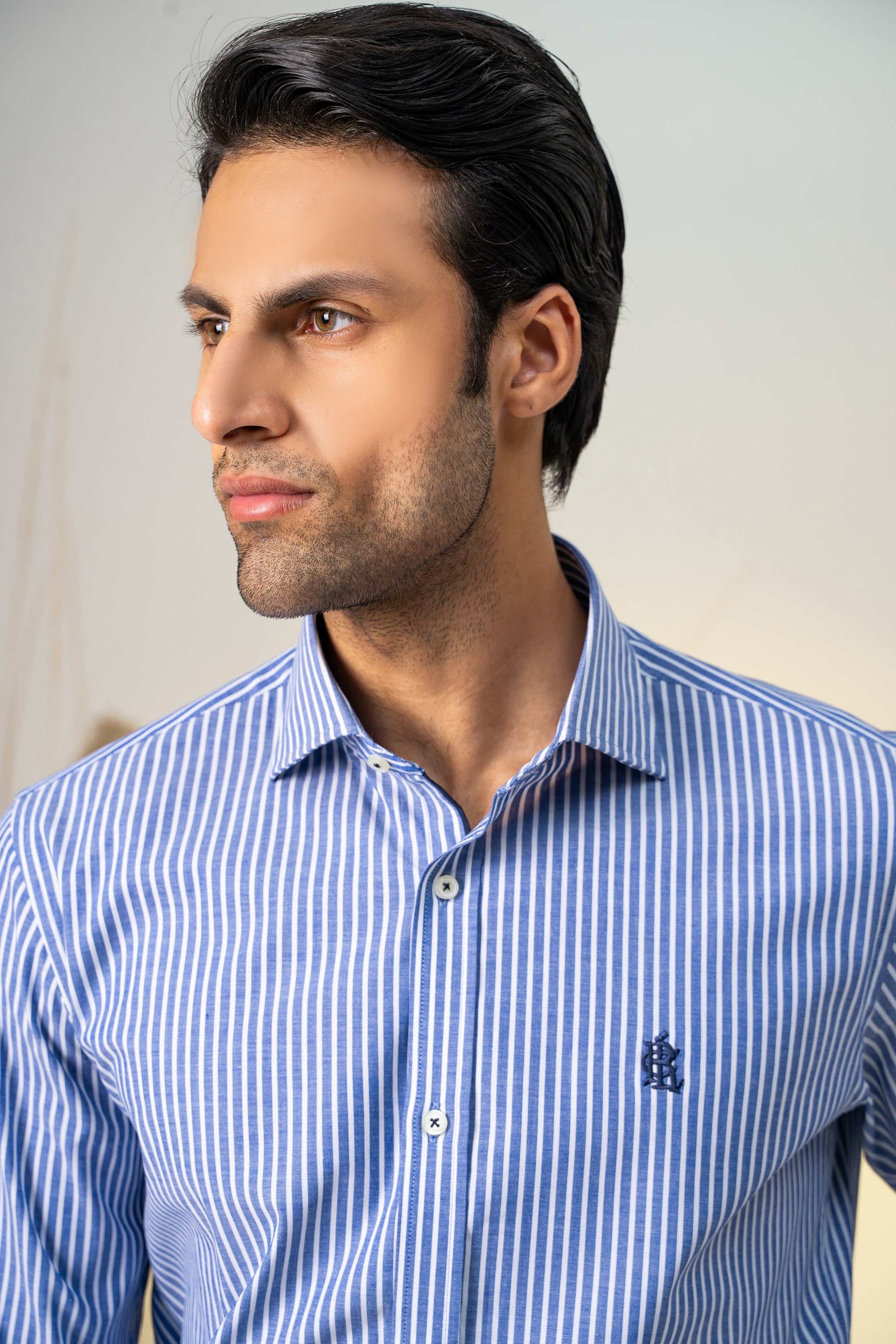 SEMI FORMAL SKY WHITE LINE - Image 2