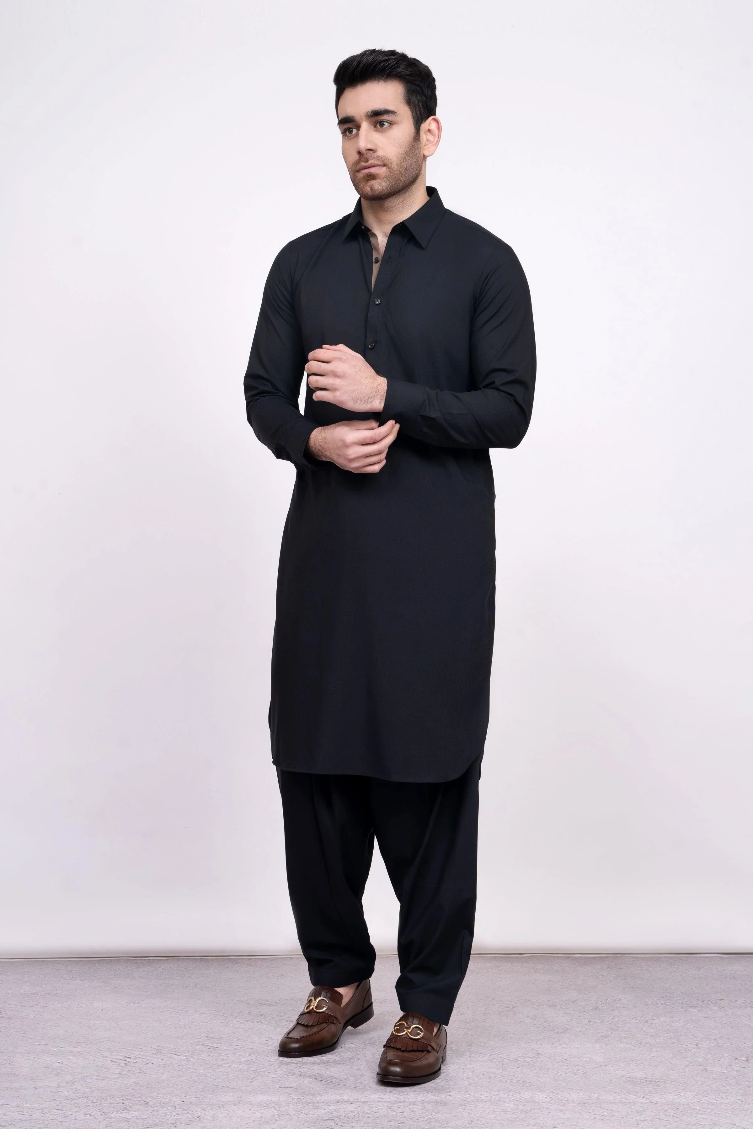 SHALWAR KAMEEZ BLACK