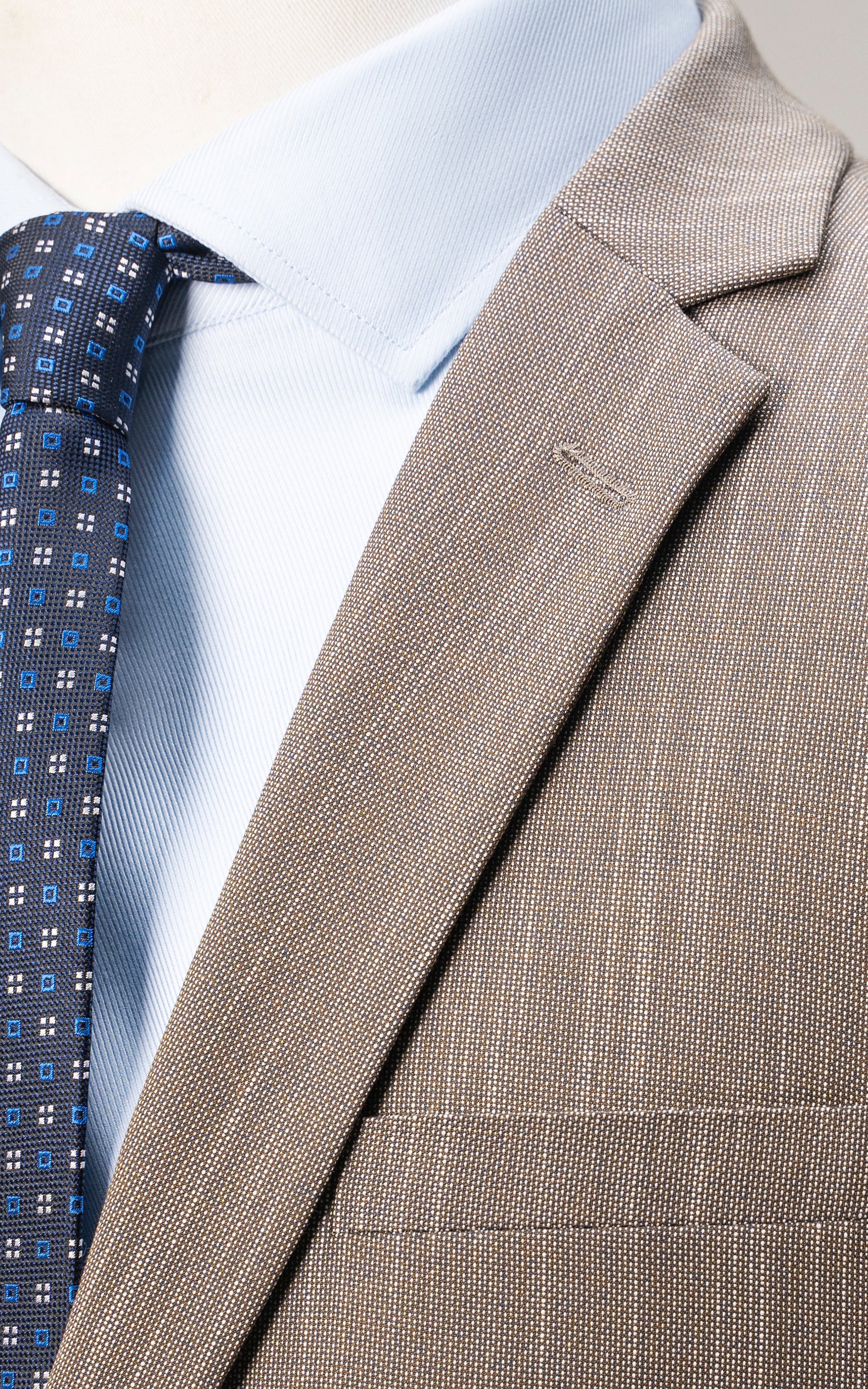 SLIM FIT 2 PIECE SUIT BROWN - Image 3