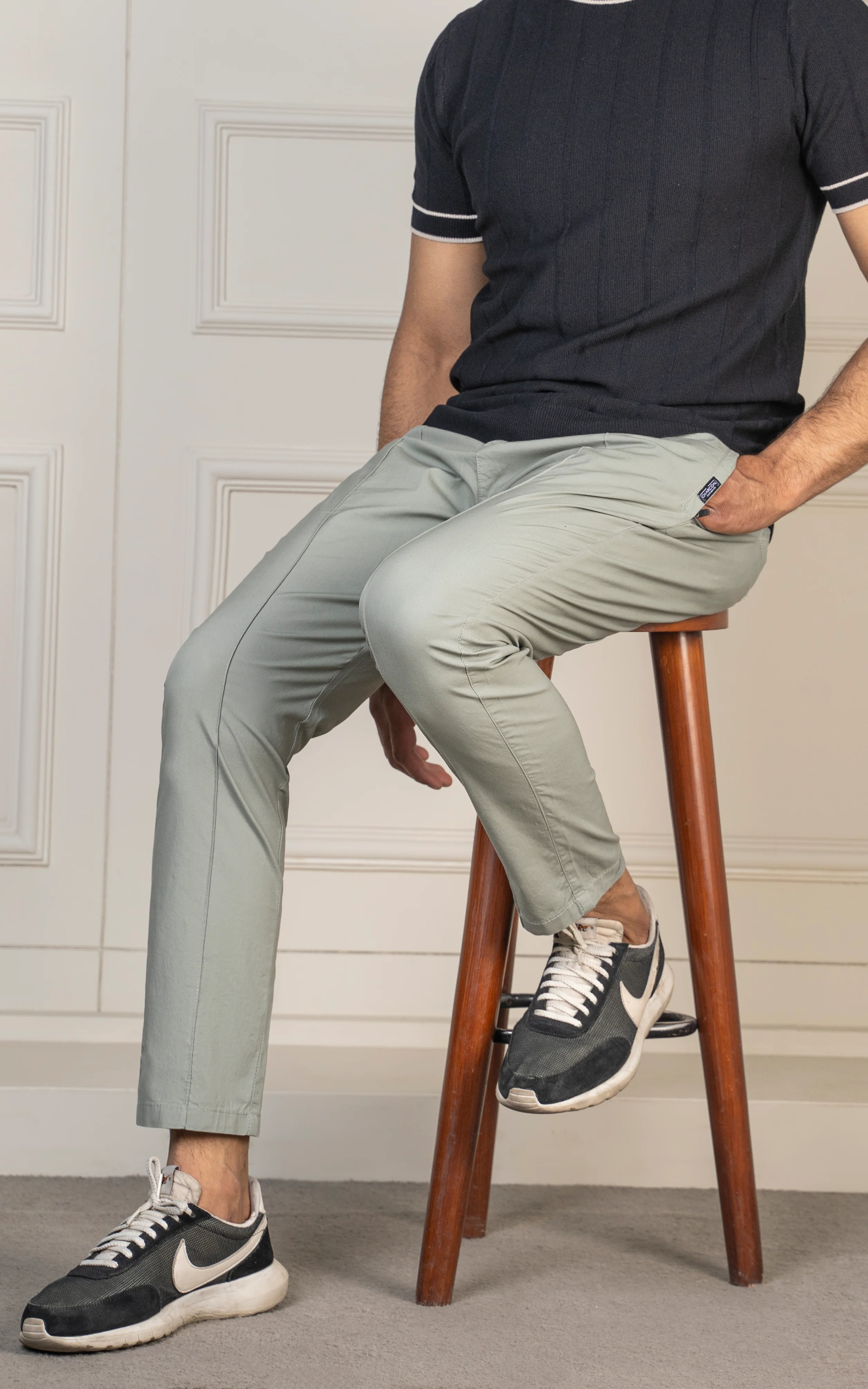 SLIM FIT JOGGER TROUSER OLIVE - Image 3