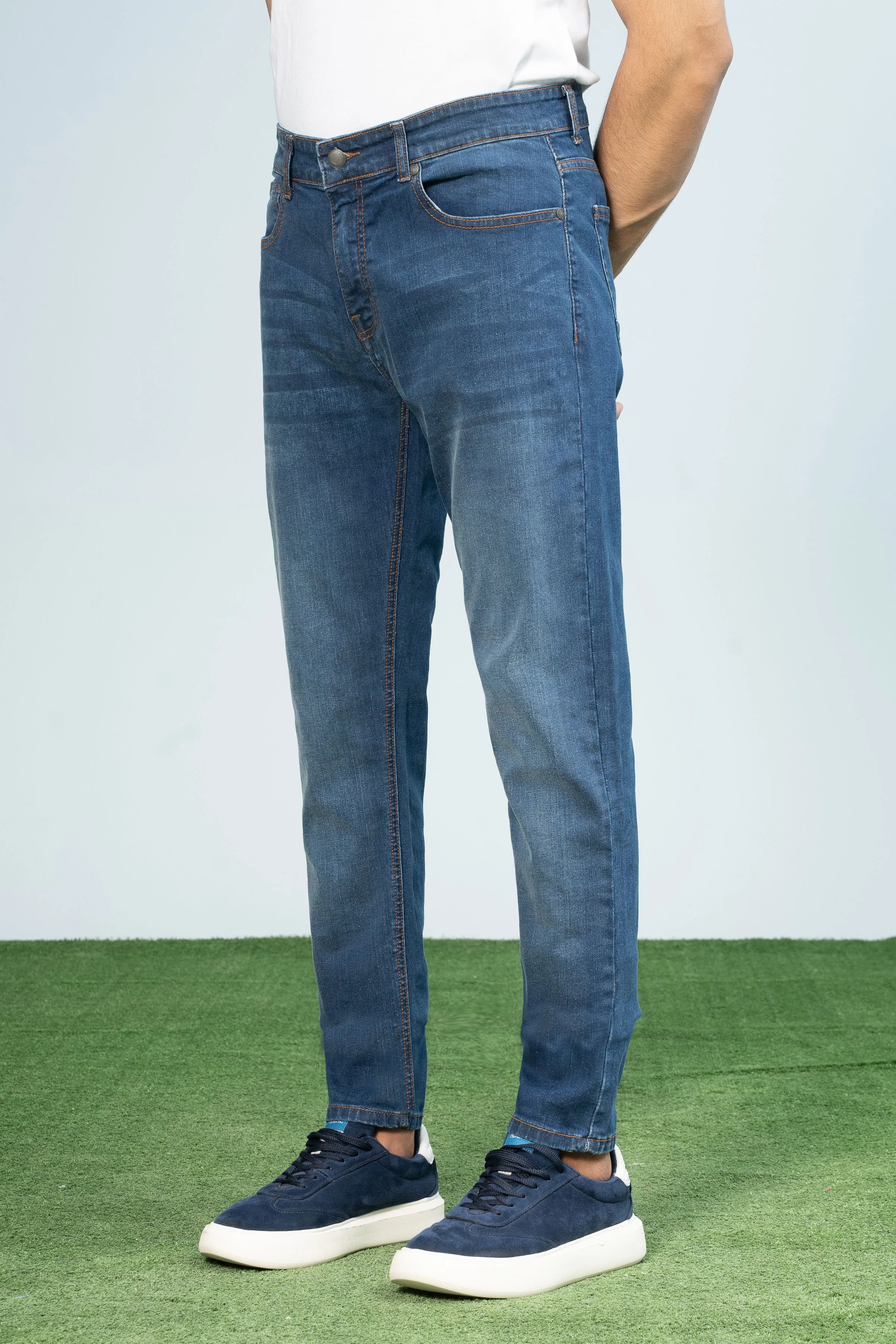 SLIM LEG DENIM JEANS MID BLUE - Image 2
