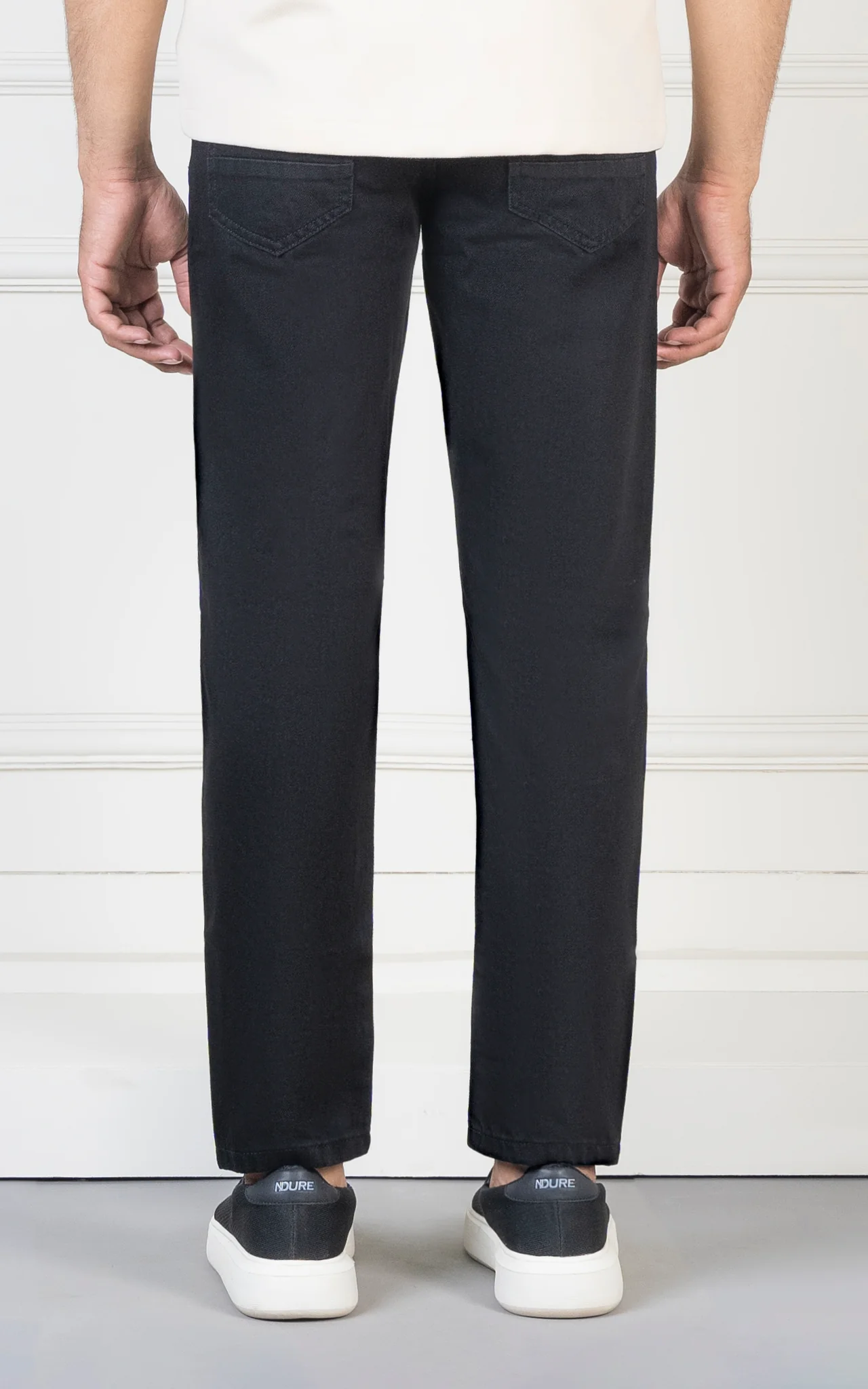 STRAIGHT FIT JEAN BLACK - Image 3