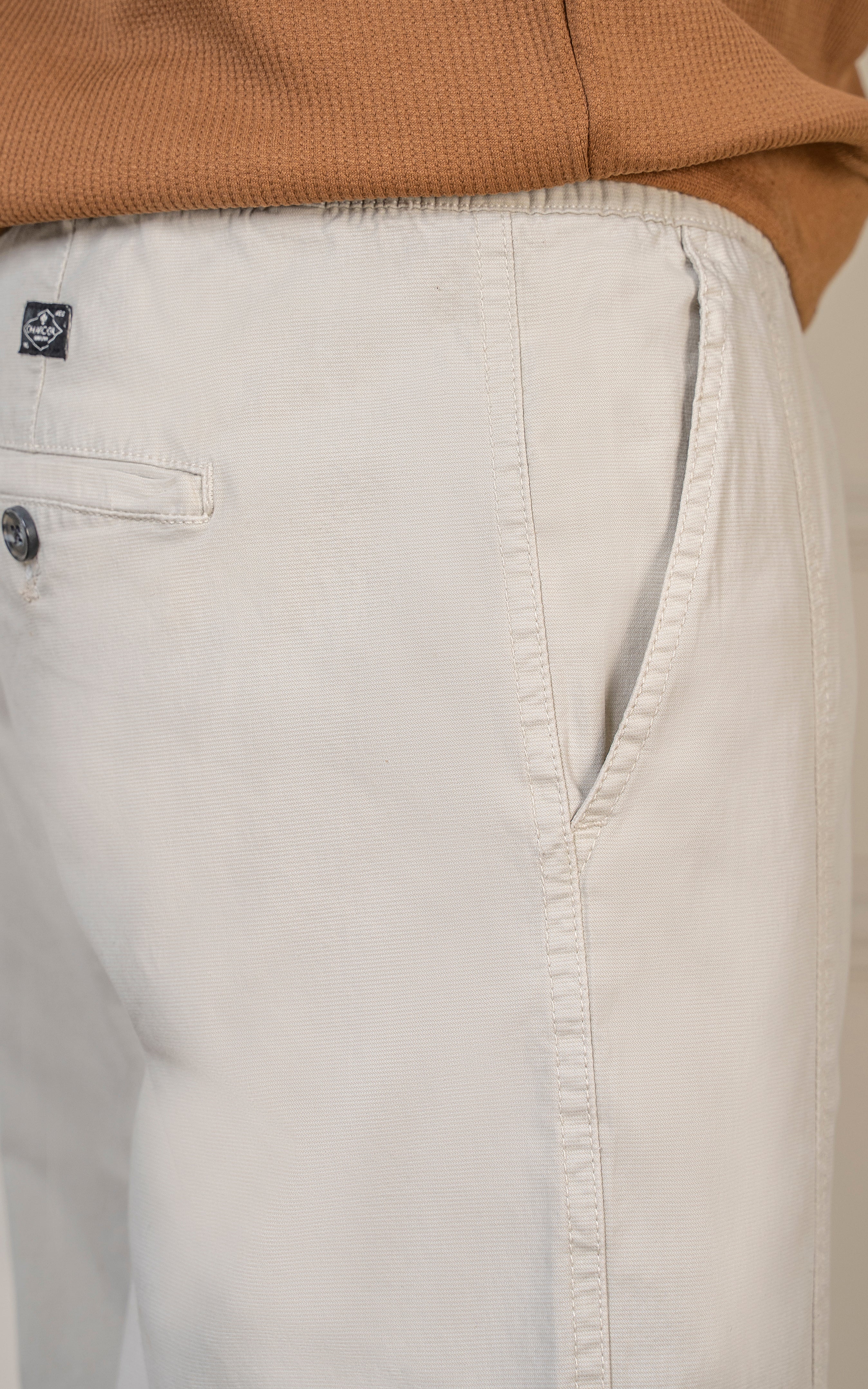 STRAIGHT FIT TEXTURED CARGO TROUSER BEIGE - Image 3