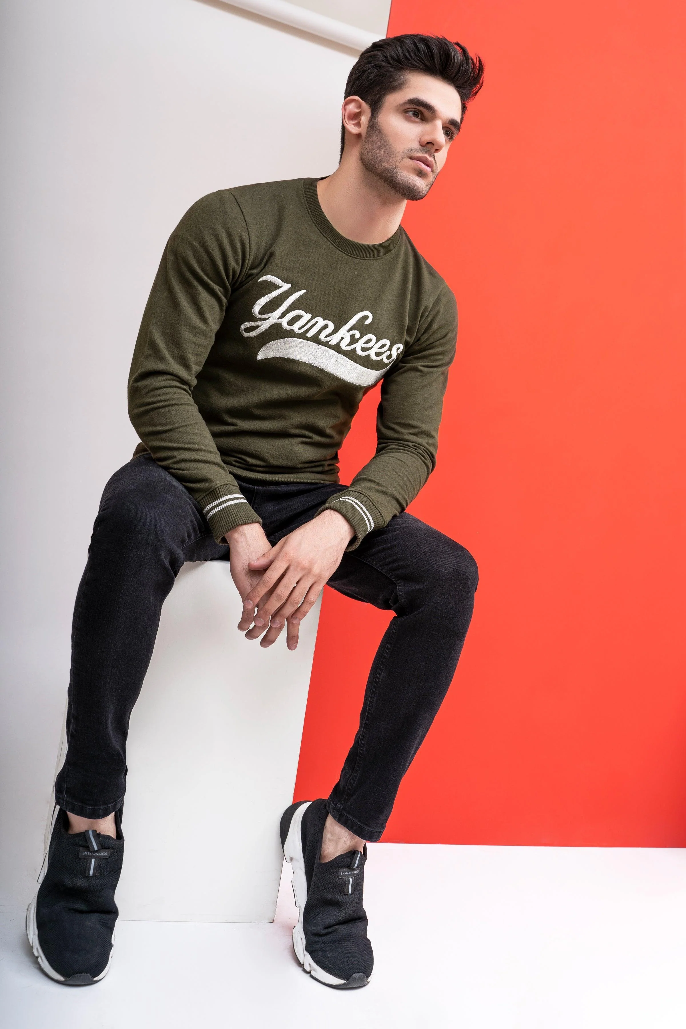 SWEAT SHIRT ROUND NECK FULL SLEEVE  OLIVE GREEN