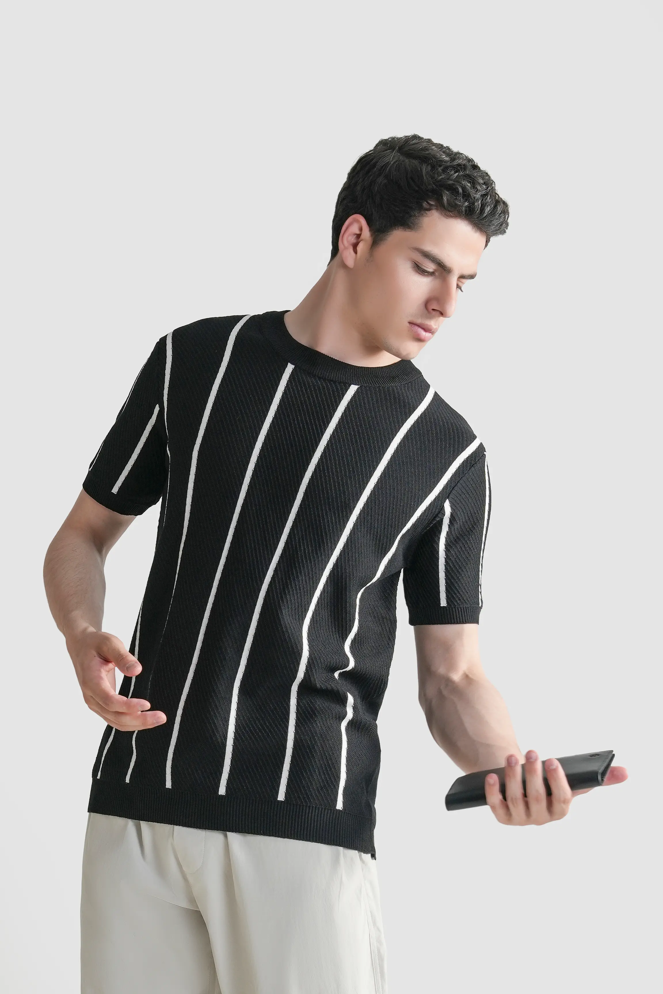 SWEATER KNIT SELF STRIPED CREW NECK T-SHIRT BLACK - Image 3