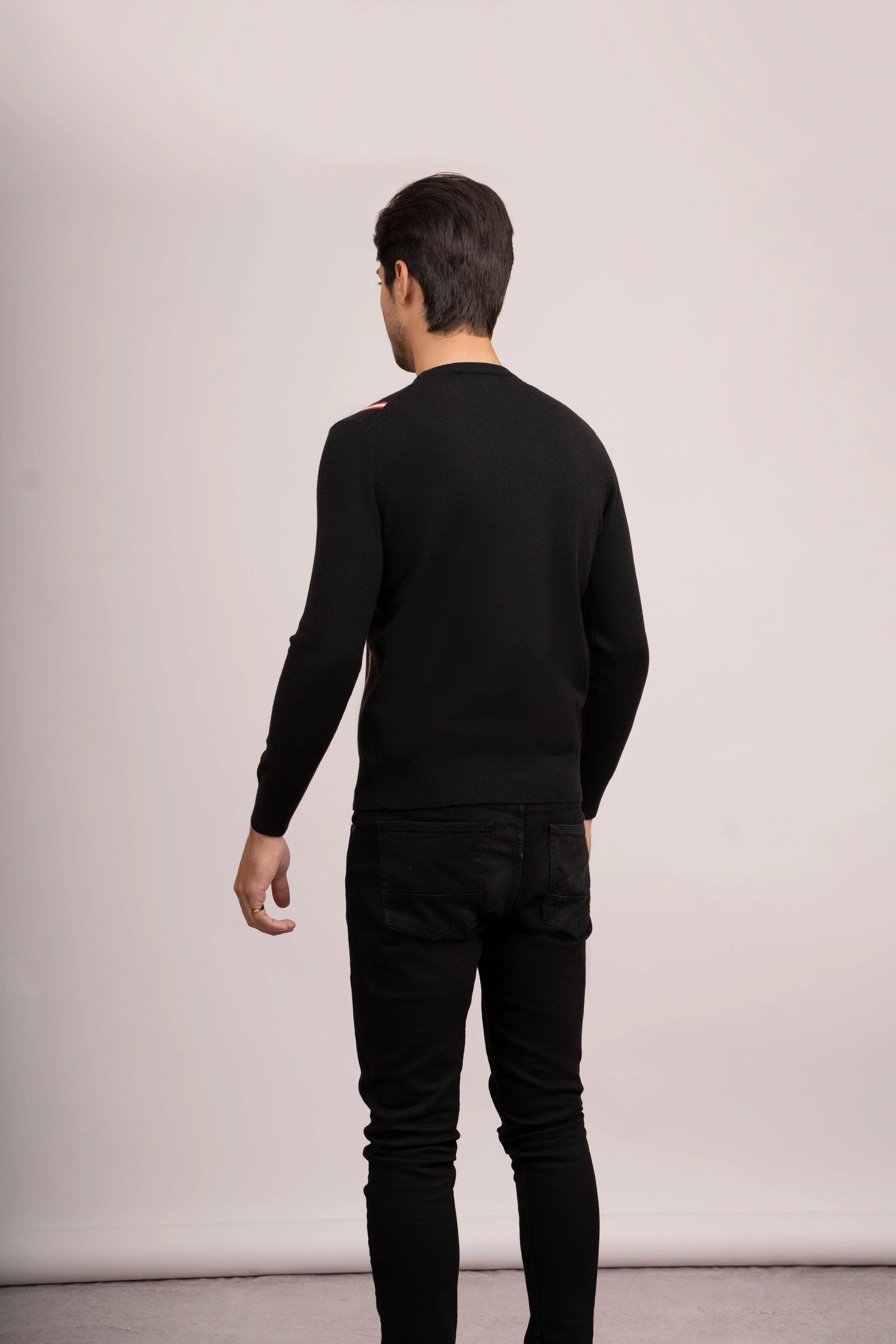 SWEATER R NECK F/L BLACK - Image 5